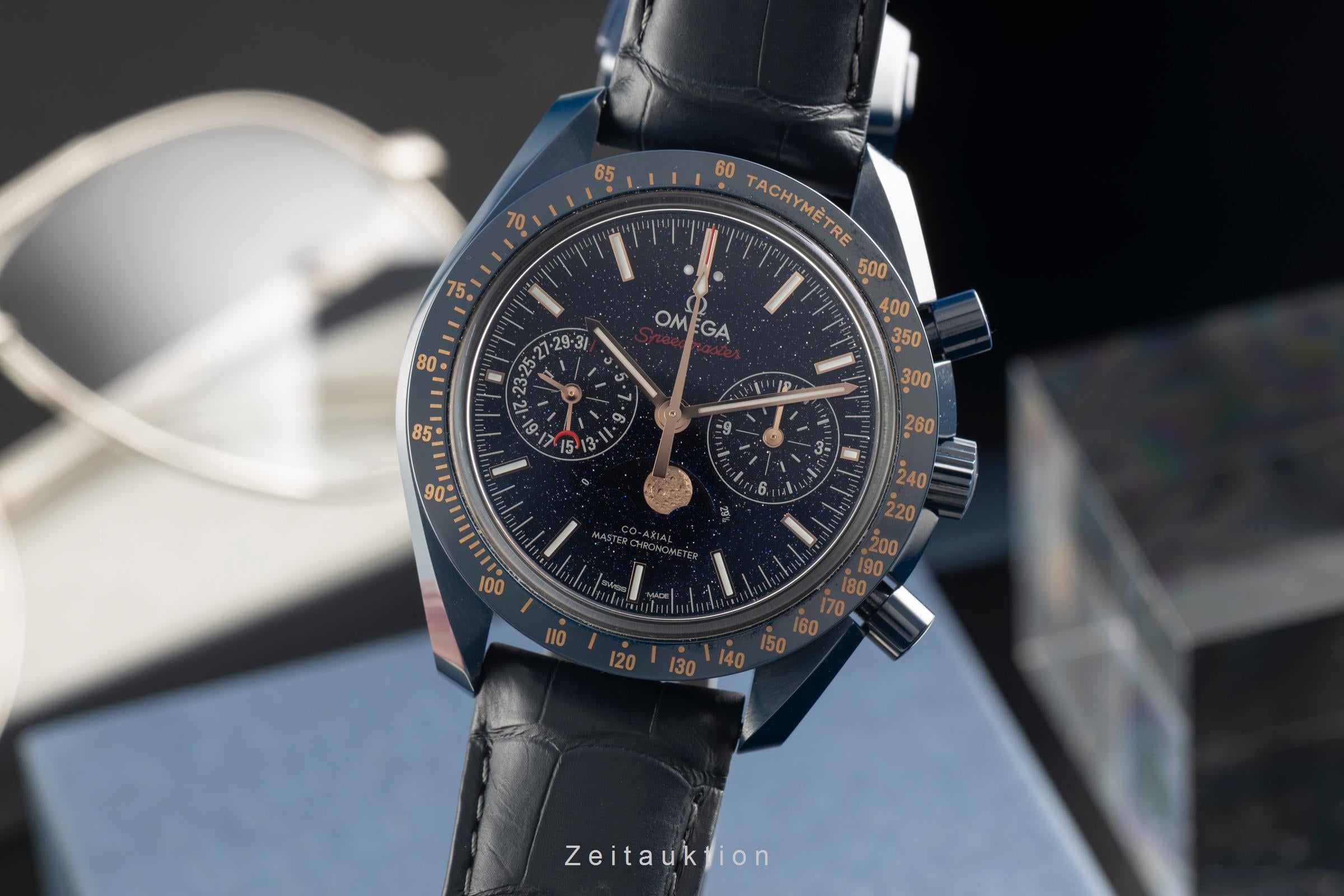 Omega Speedmaster Moonwatch chronograph ceramic automatic men's watch 304.93.44.52.03.002  [2602594]