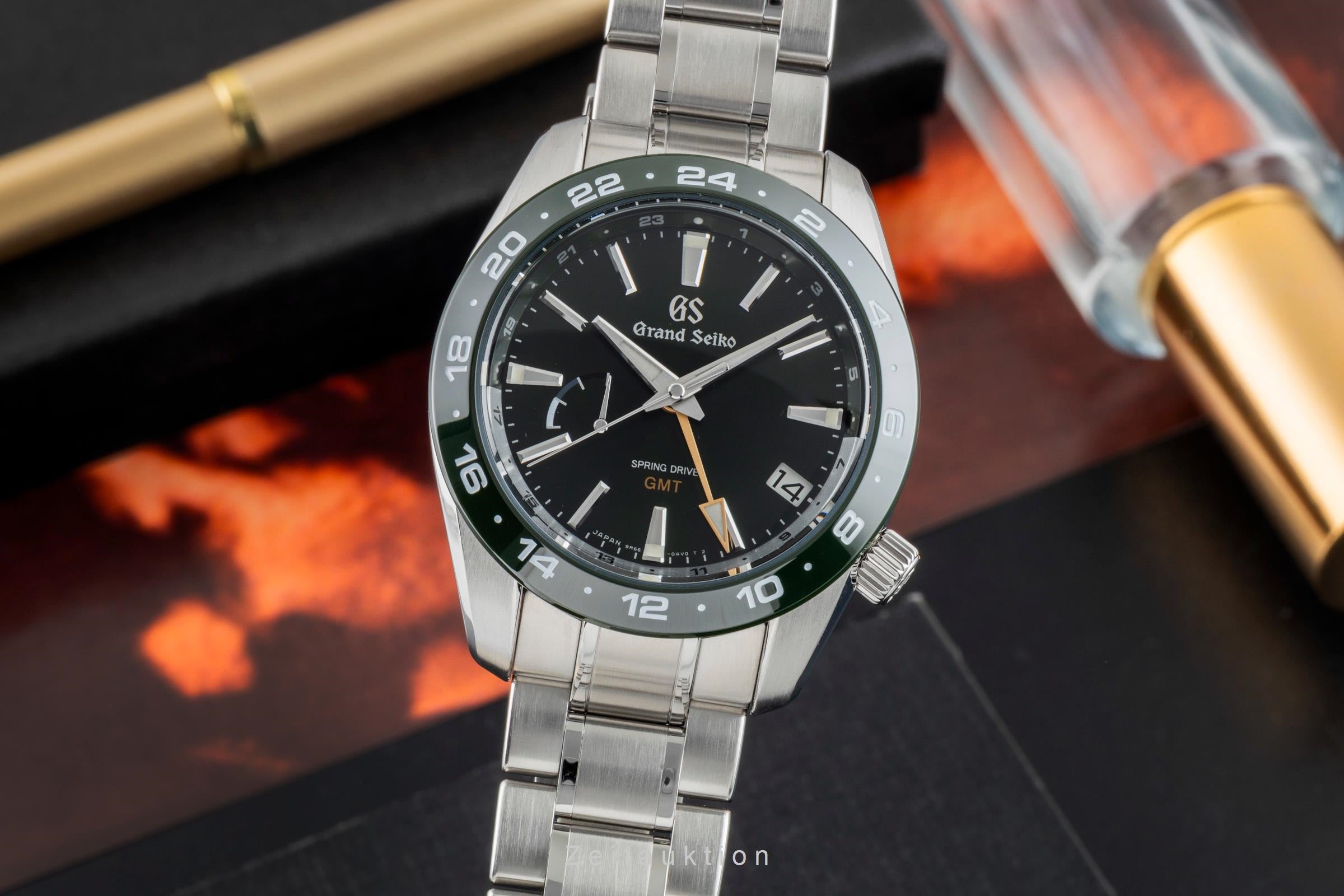 Grand Seiko Sport Collection GMT Stahl Automatik Herrenuhr Ref. SBGE257 B&P [2602597]