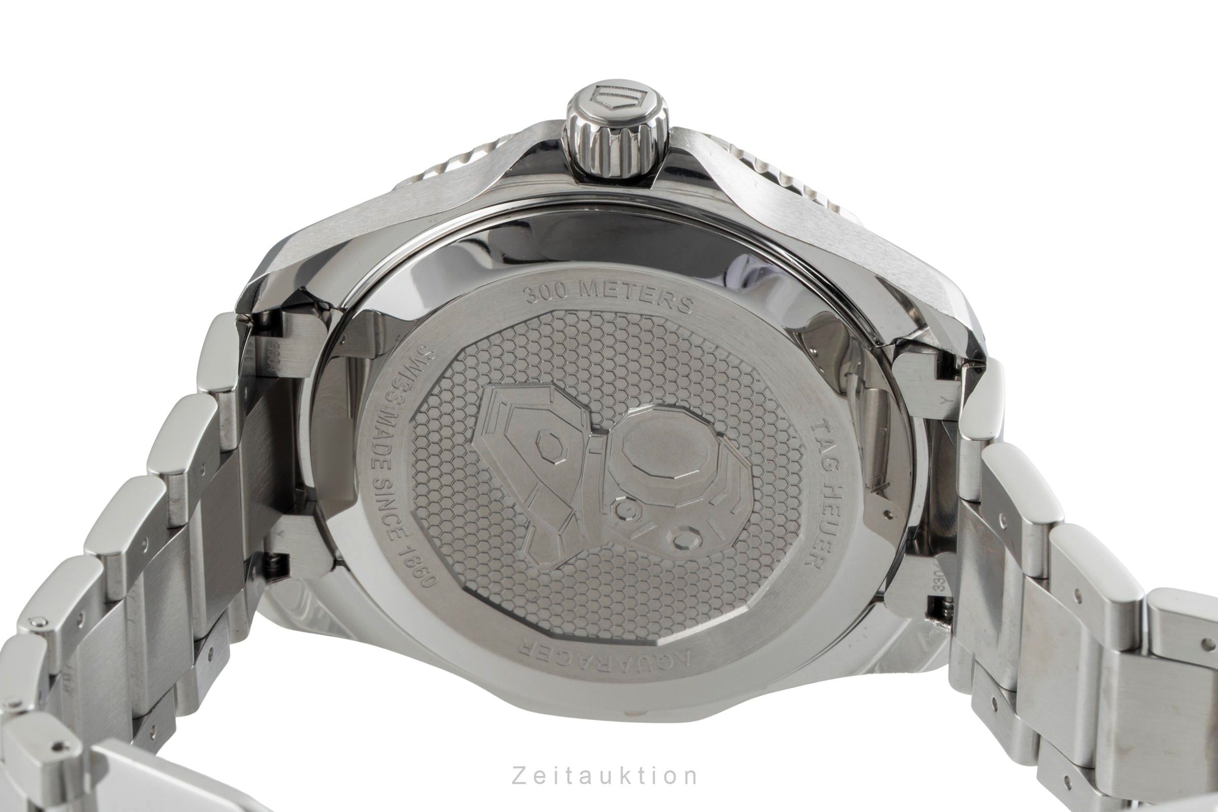 Tag Heuer Aquaracer steel automatic men's watch WBP201C-0  [2602620]