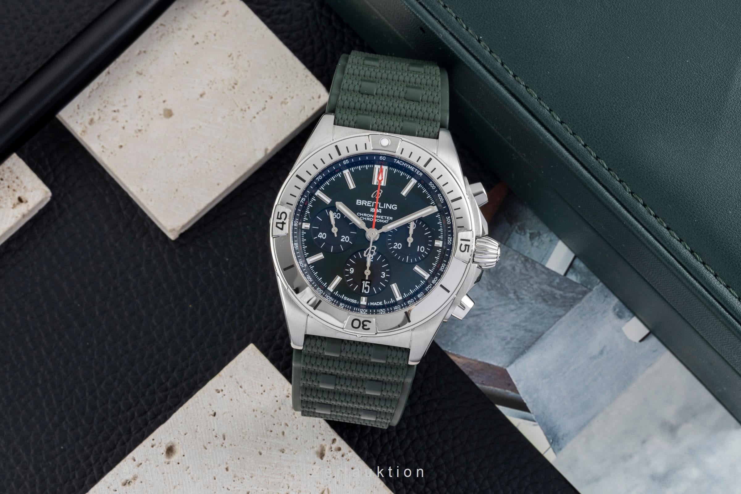 Breitling Chronomat chronograph steel automatic men's watch AB0134101L2S1 LP: 8800EUR  [2602633]