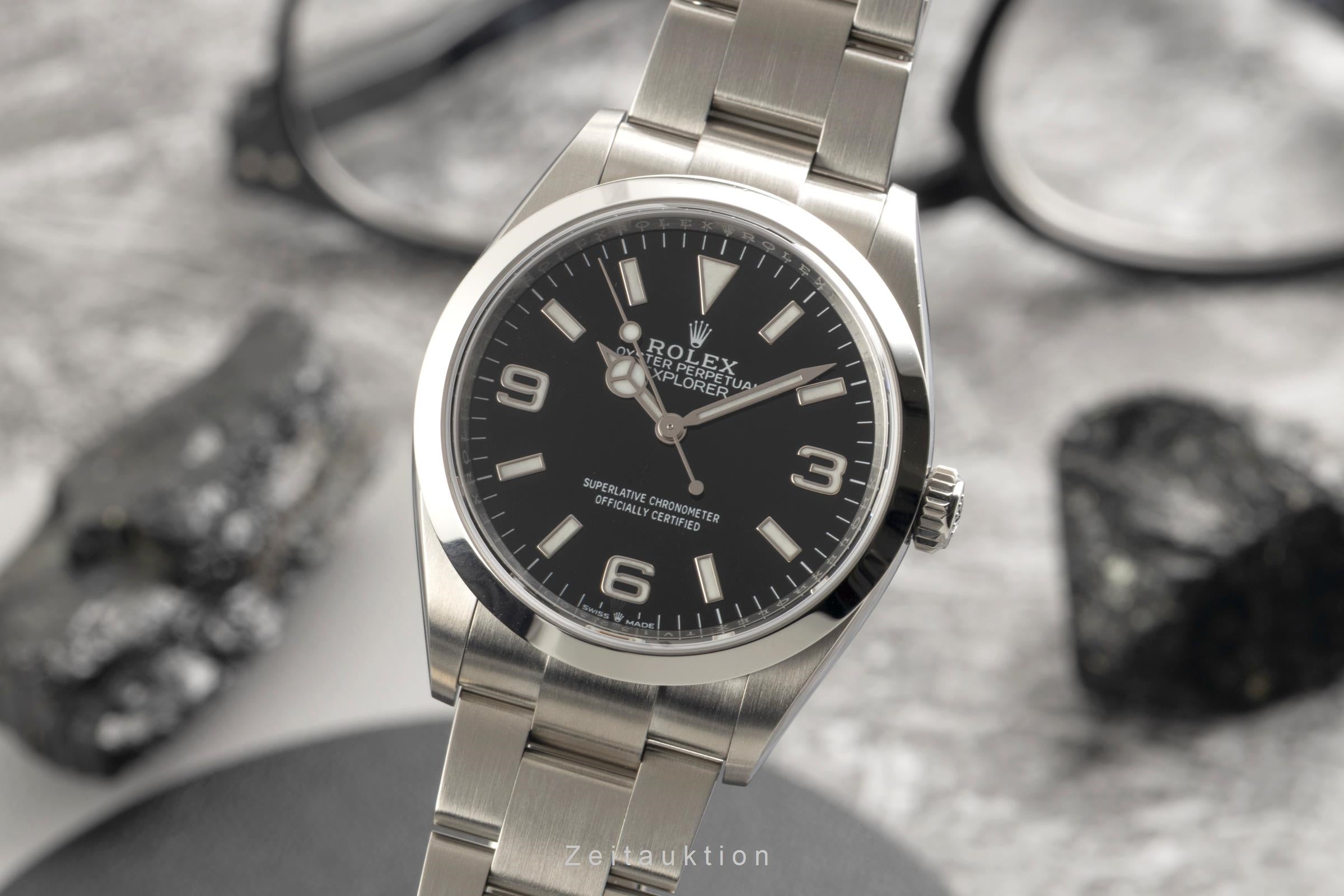 Rolex Explorer steel automatic Kal. 3230 Ref. 124270 | 2602638