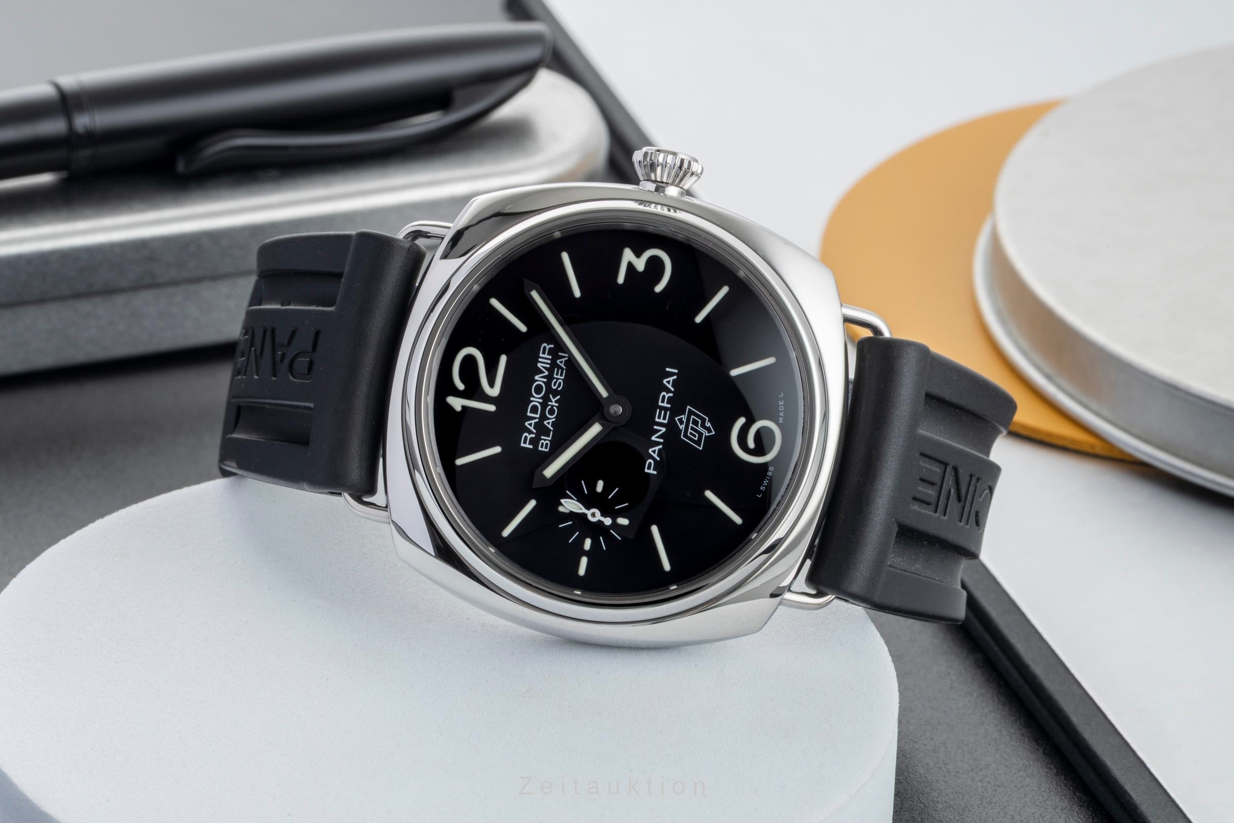 Panerai Radiomir steel manual winding men's watch PAM00380  [2602639]