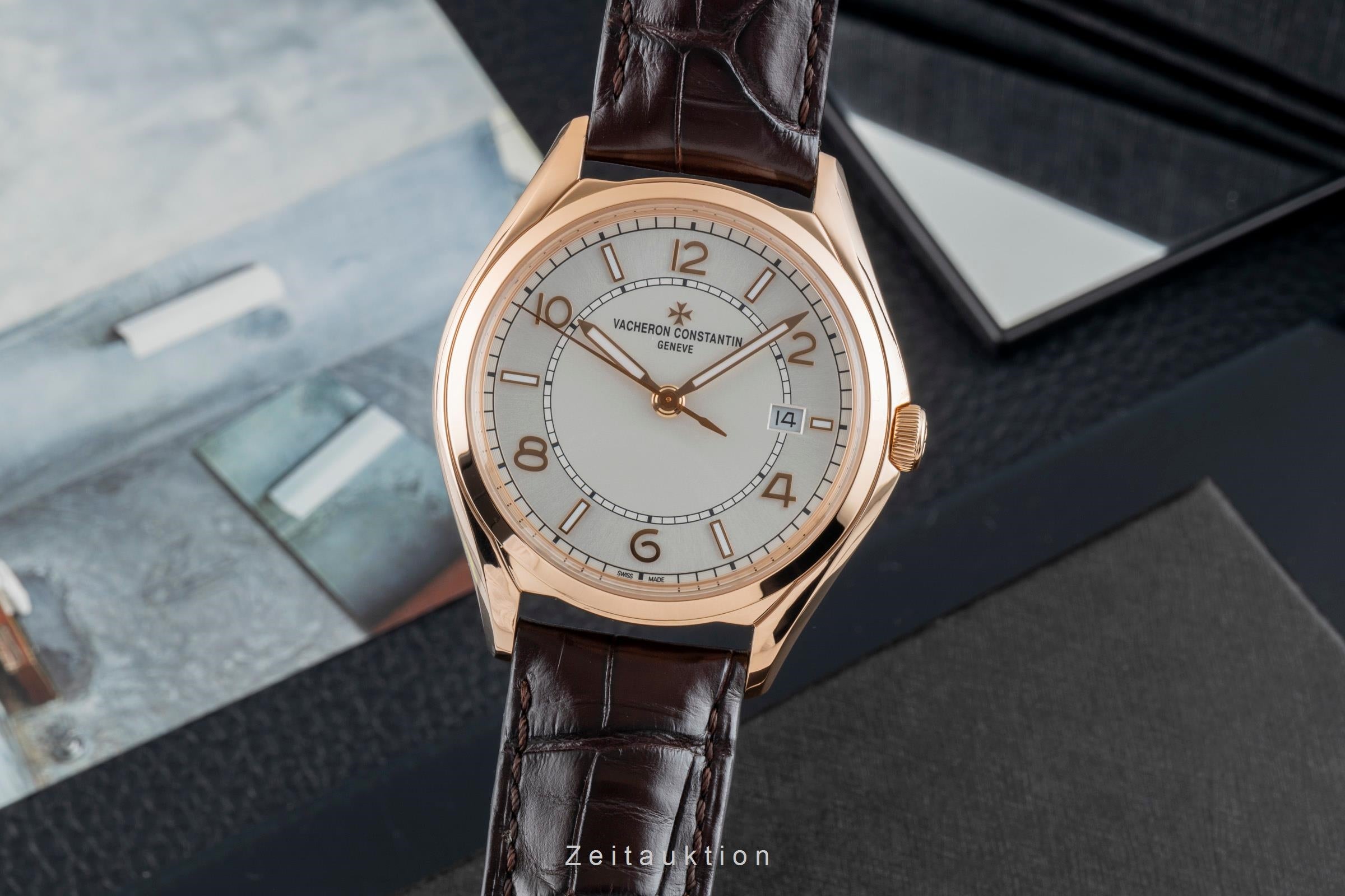 Vacheron & Constantin Fiftysix or rouge 18 ct automatique montre pour hommes 4600E/000R-B441 LP: 28700EUR  [2602670]