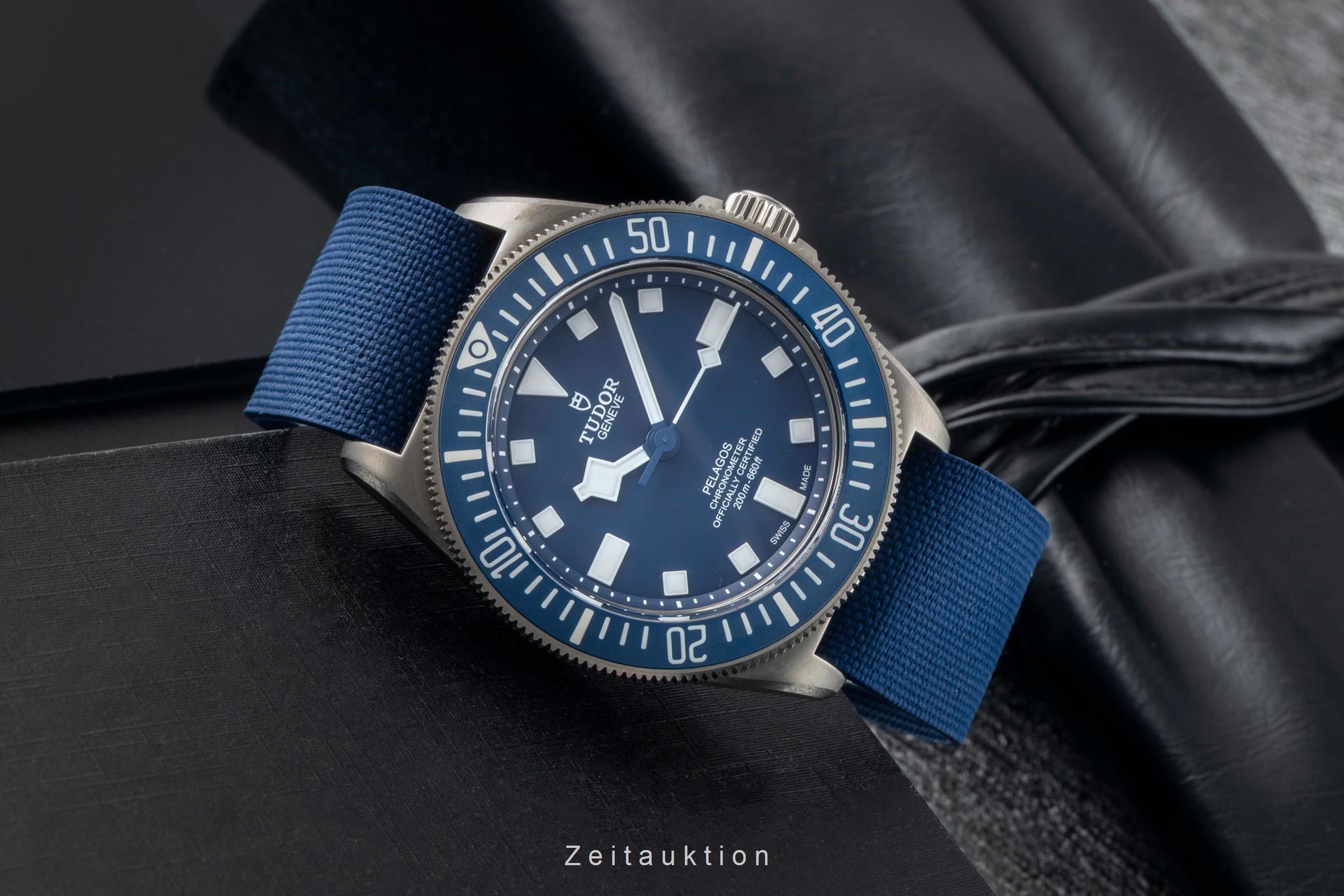 (No 1223-2) Beleg 27インチ ブルー Tudor Pelagos titanium automatic Kal. MT5602 Ref. 25707B/23 | 2602679