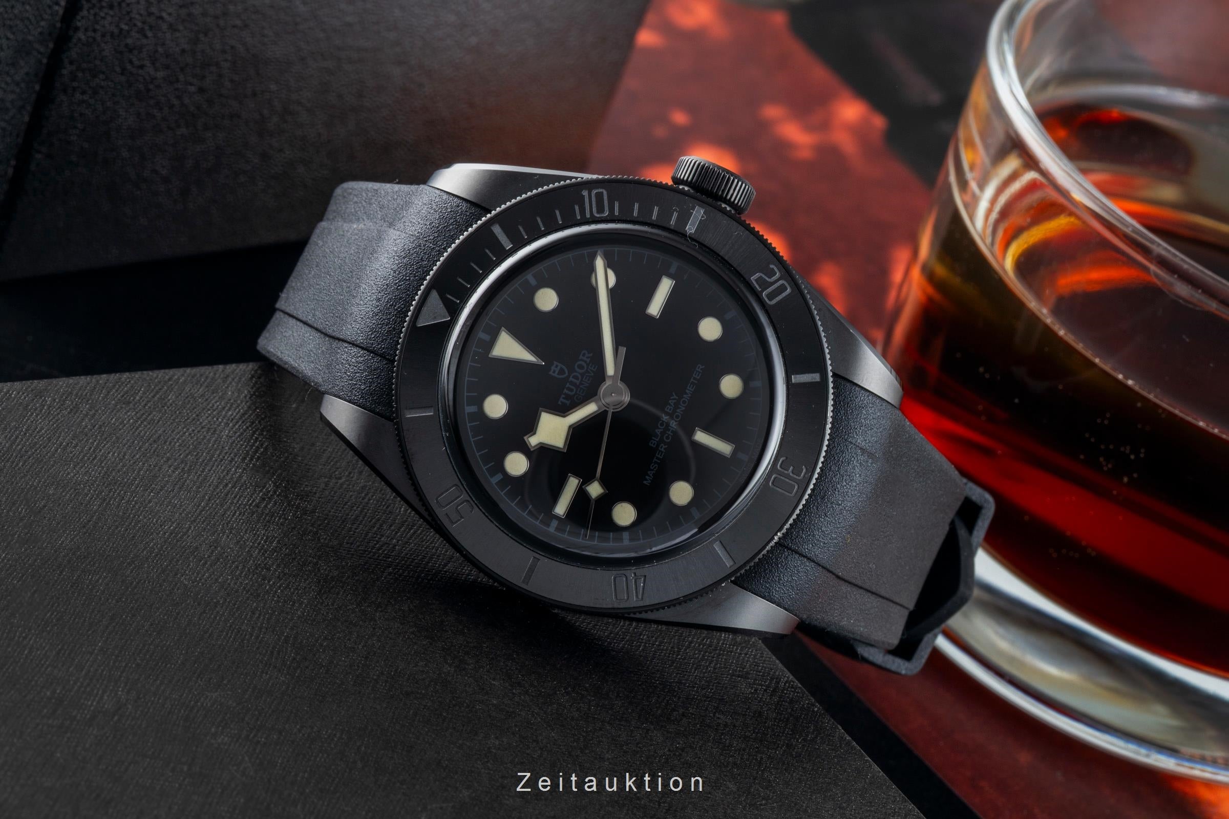 Tudor Black Bay ceramica / acciaio automatismo orologio da uomo 79210CNU LP: 5570EUR  [2602680]