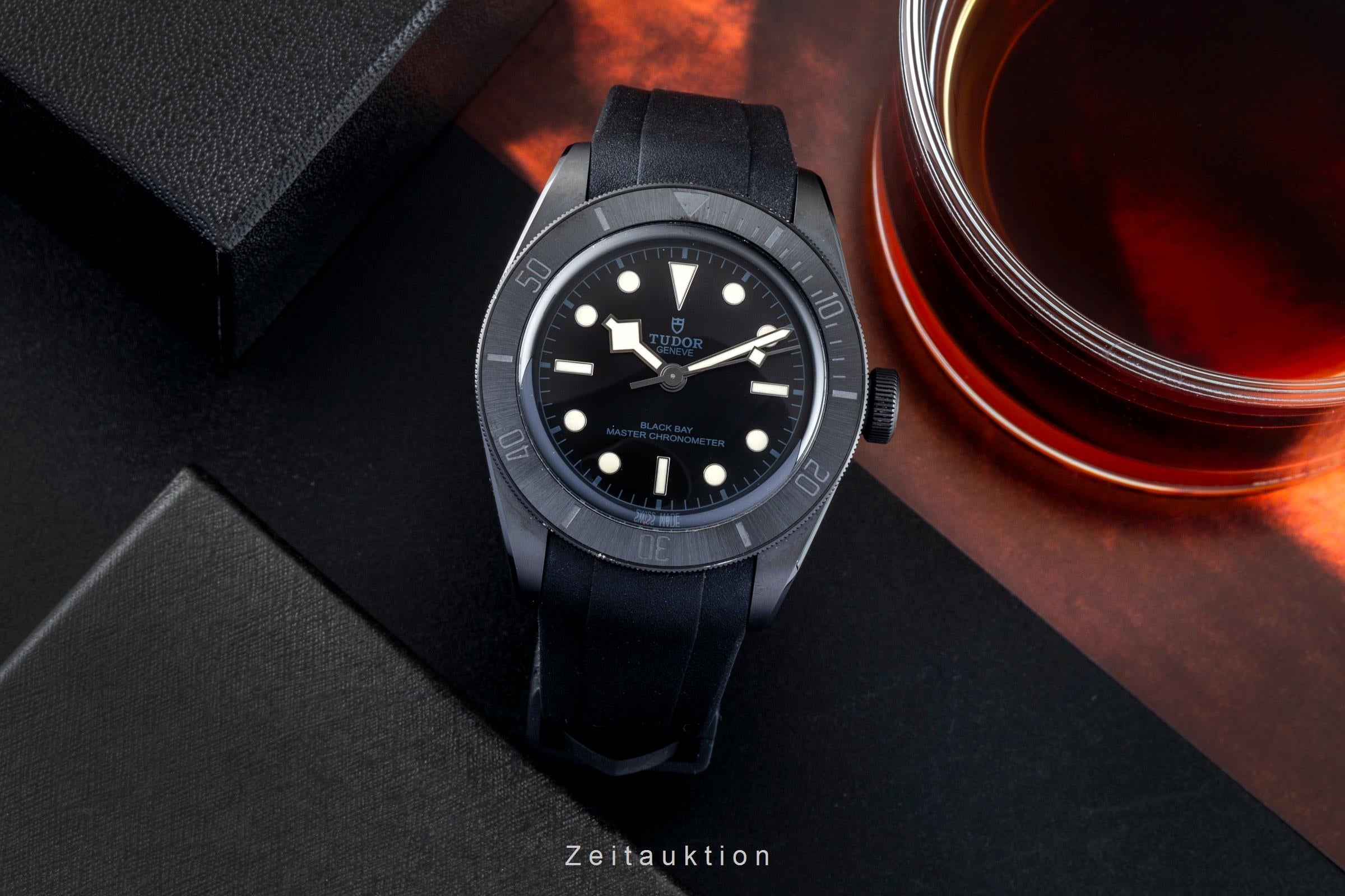 Tudor Black Bay ceramica / acciaio automatismo orologio da uomo 79210CNU LP: 5570EUR  [2602680]