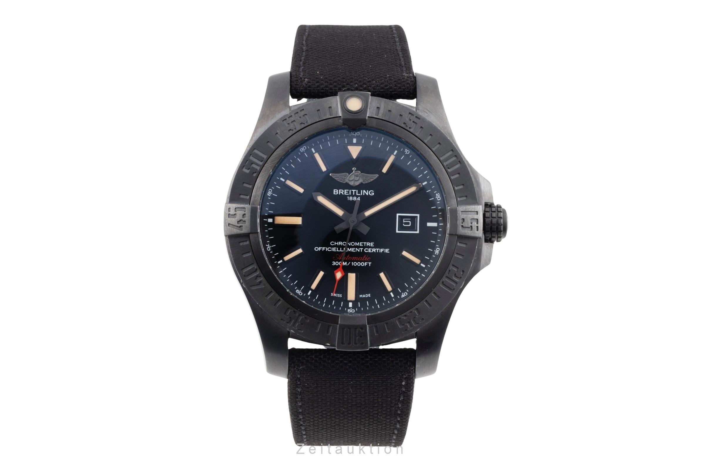 Breitling Avenger Blackbird Automatik Titan Ref. V1731010/BD12 B&P 2019 [2602685]