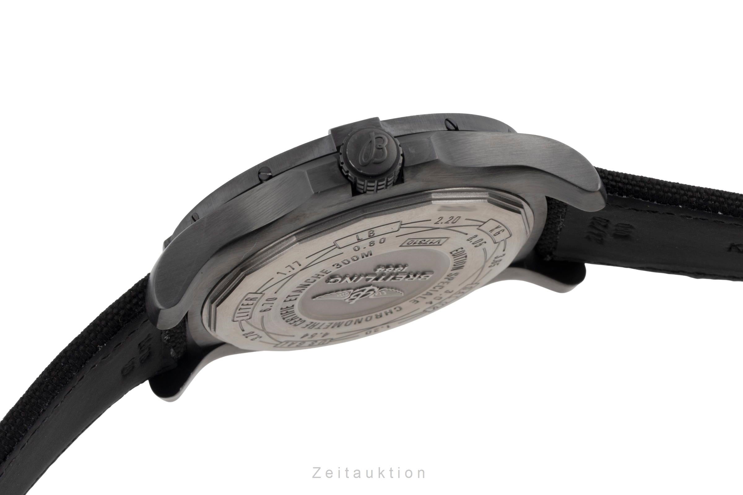 Breitling Avenger Blackbird Automatik Titan Ref. V1731010/BD12 B&P 2019 [2602685]