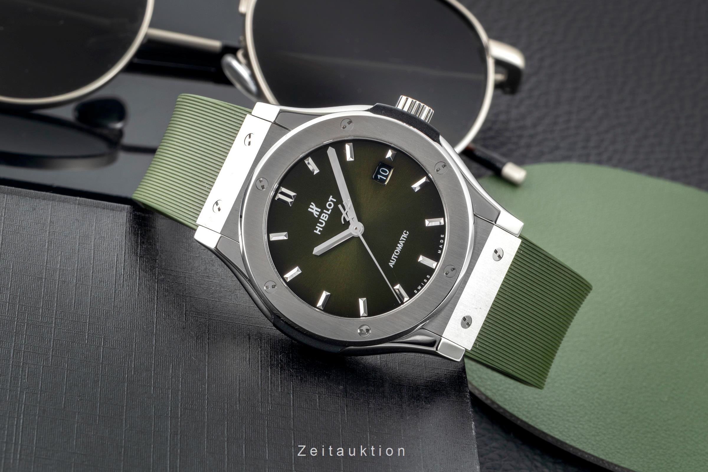 Hublot Classic Fusion titanio automático reloj para caballeros 542.NX.8970.RX LP: 8500EUR  [2602728]