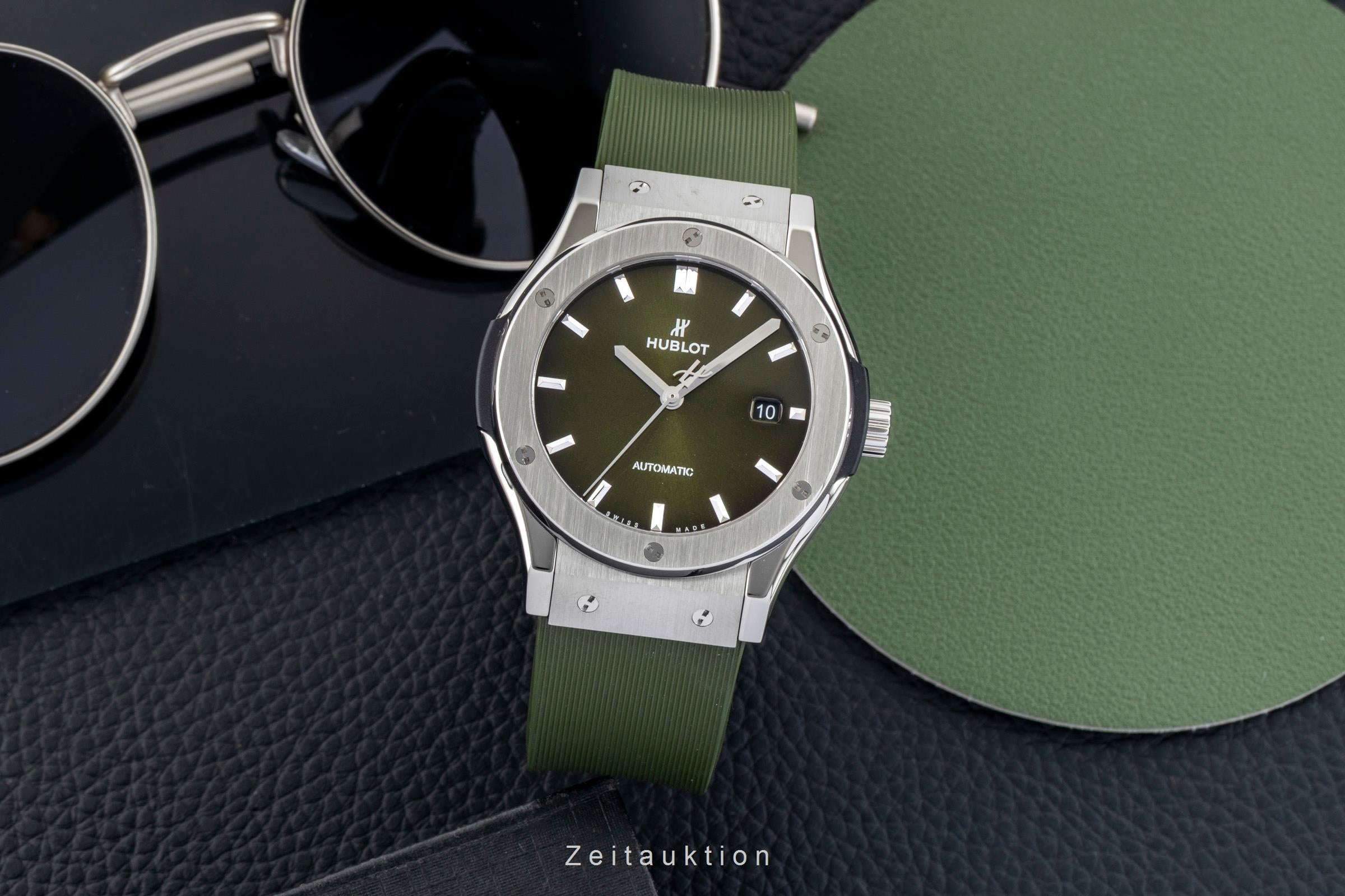 Hublot Classic Fusion titanio automático reloj para caballeros 542.NX.8970.RX LP: 8500EUR  [2602728]
