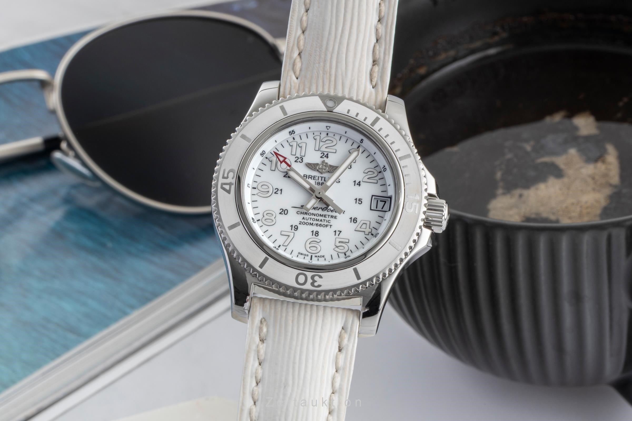 Breitling Superocean steel automatic women's watch A17312D2/A775  [2602772]