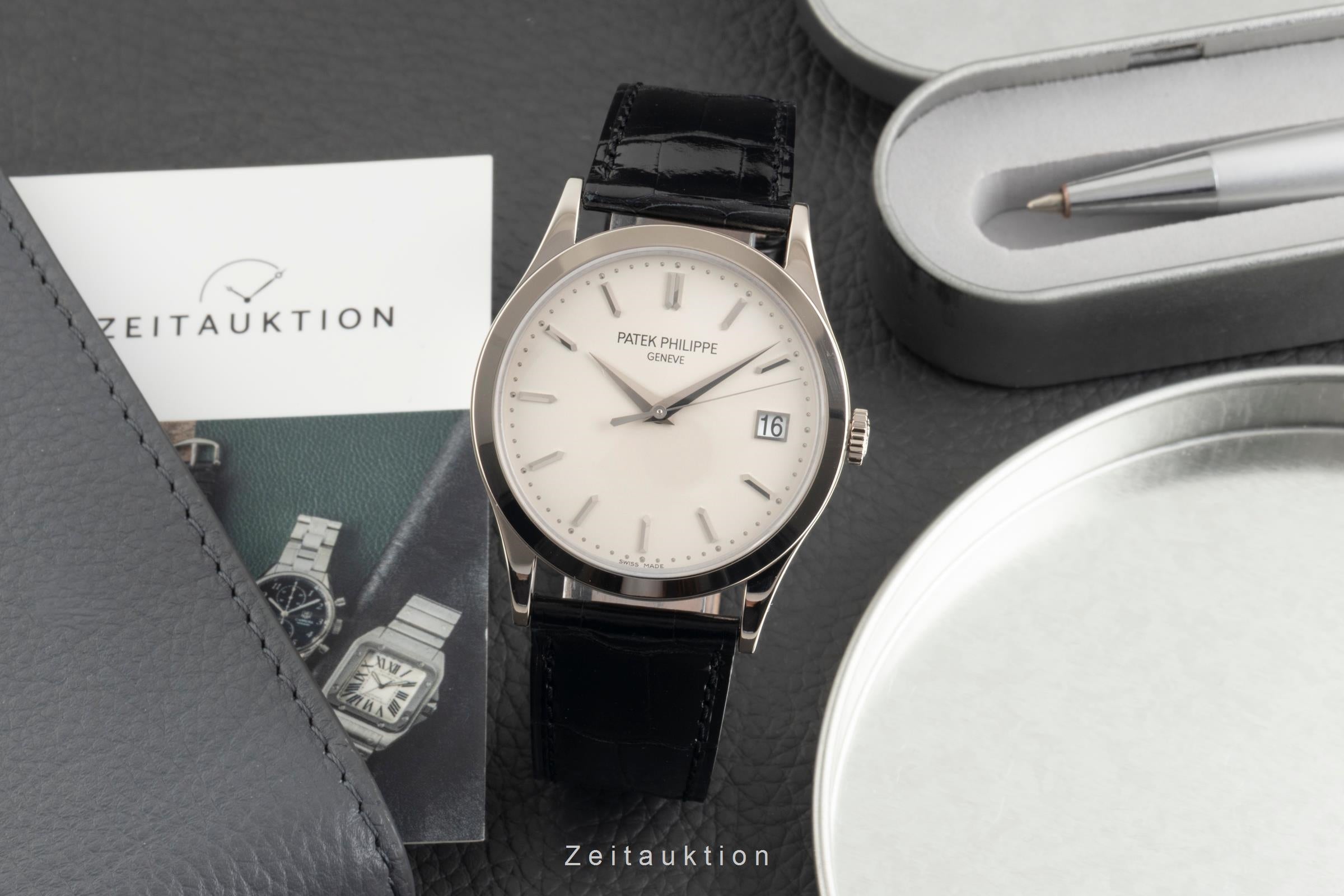 Patek Philippe Calatrava or blanc 18 ct automatique montre pour hommes 5296G-010 LP: 43802EUR  [2602775]