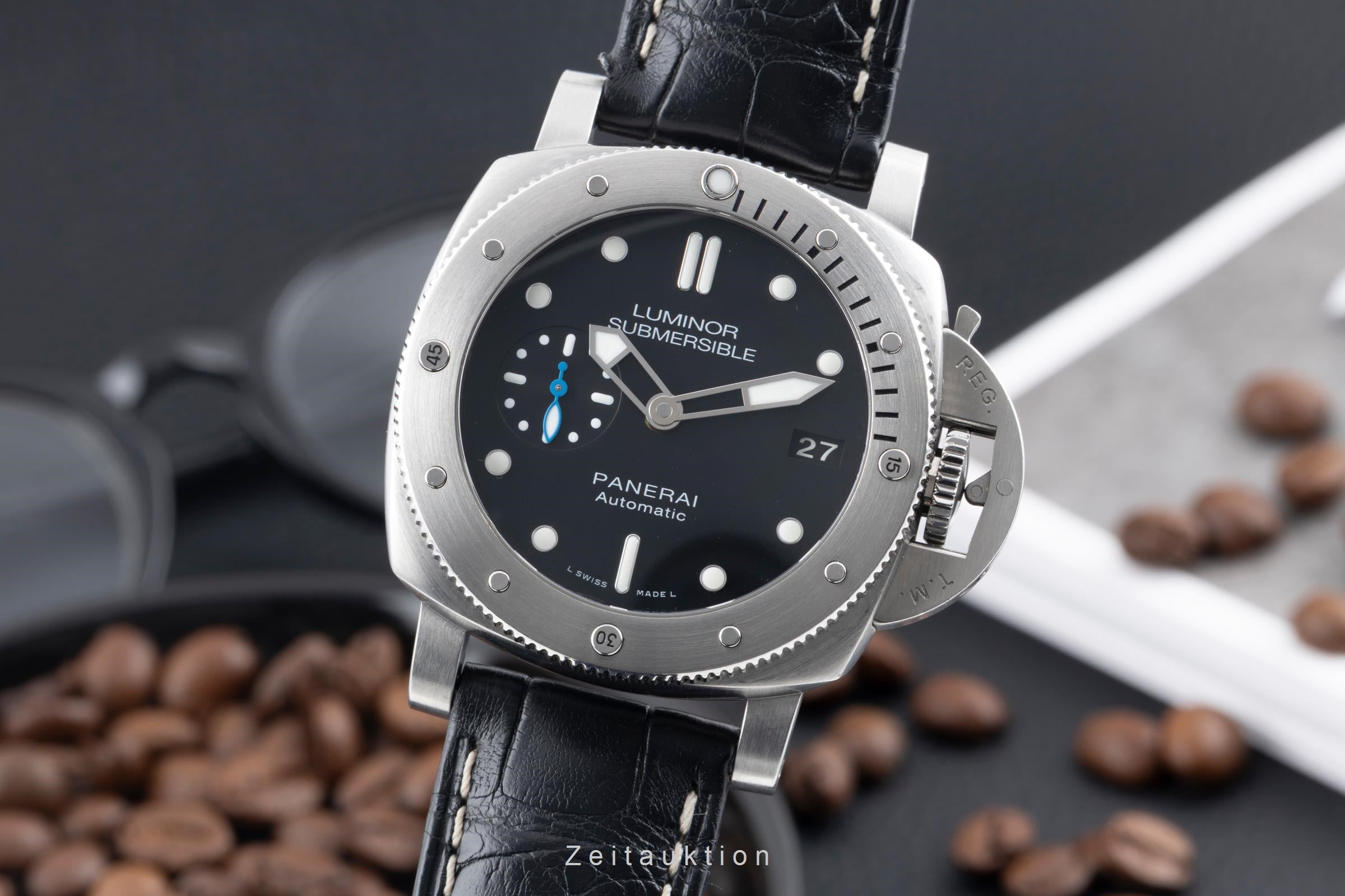 Panerai Submersible steel automatic men's watch PAM00682  [2602779]