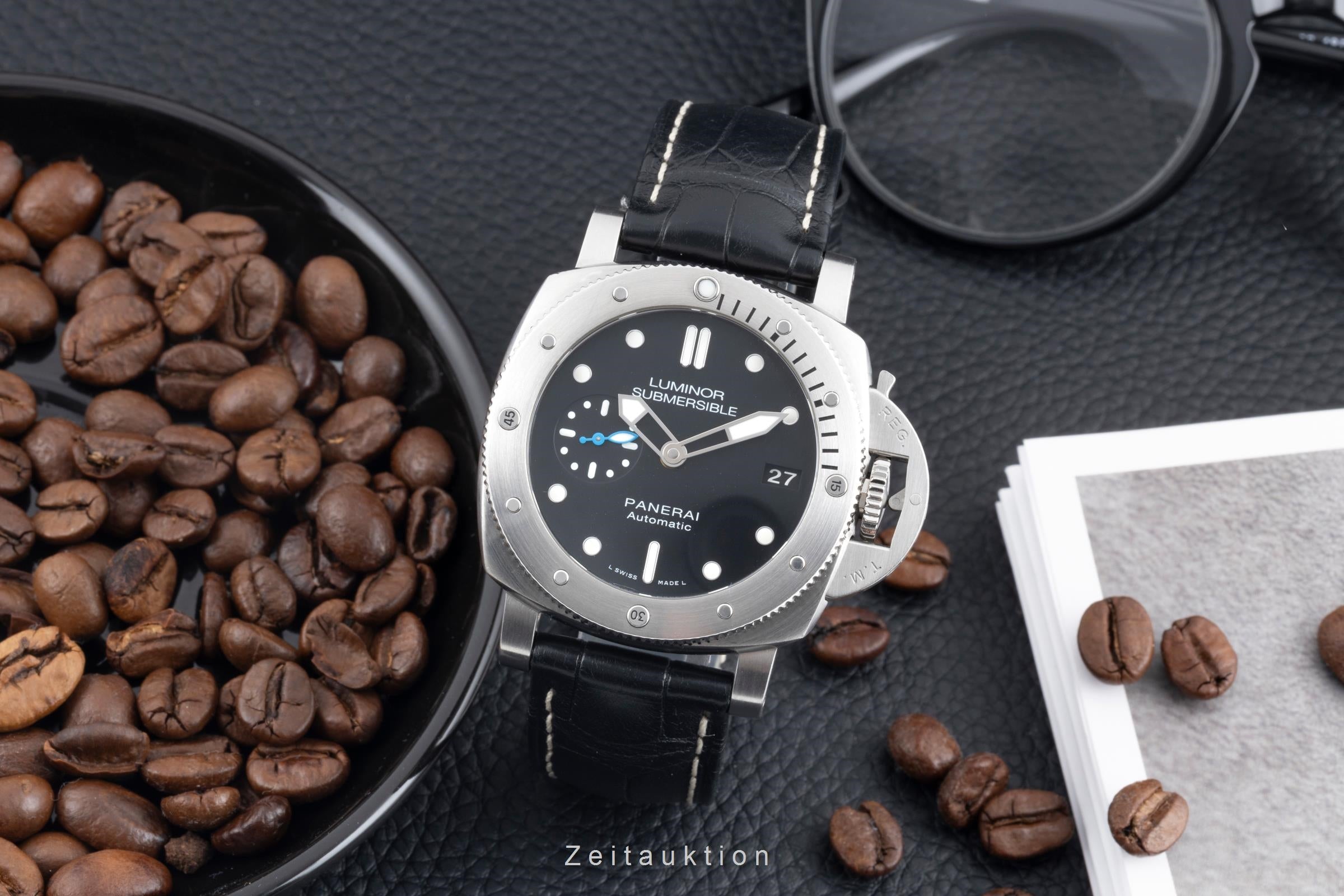 Panerai Submersible steel automatic men's watch PAM00682  [2602779]