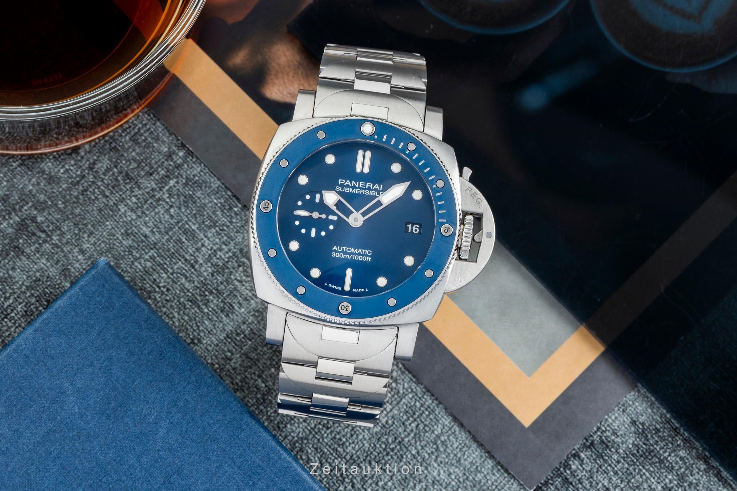 Panerai Submersible steel automatic men's watch PAM01068 LP: 12200EUR  [2602785]