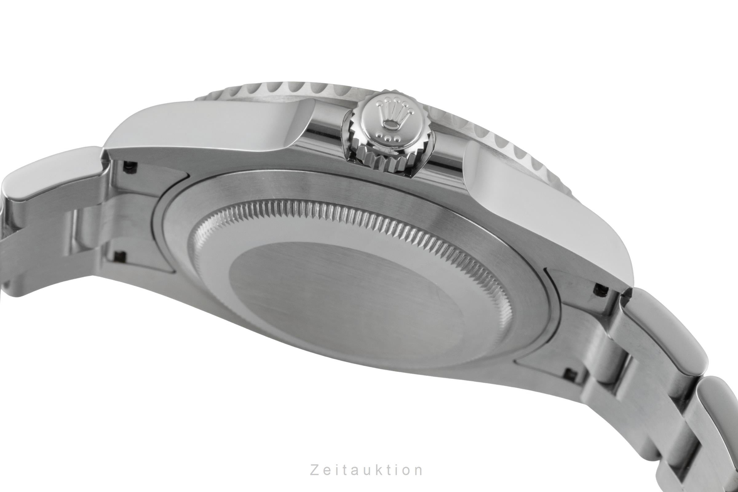 Rolex Submariner steel automatic men's watch 124060  [2602806]