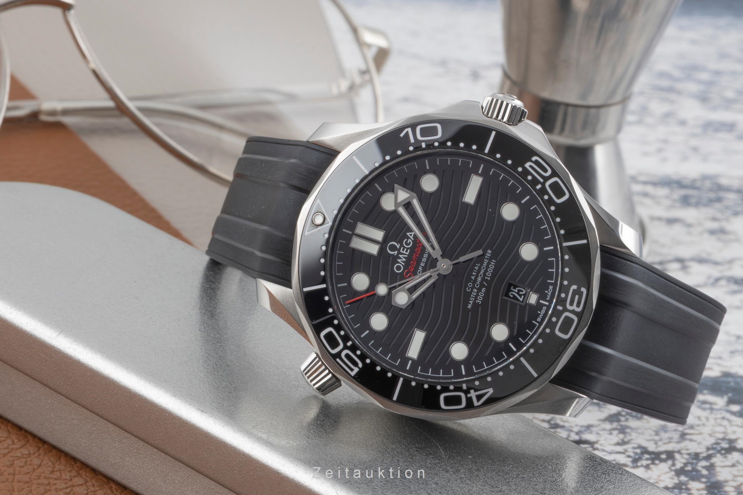 Omega Seamaster steel automatic men's watch 210.32.42.20.01.001 LP: 6100EUR  [2602811]