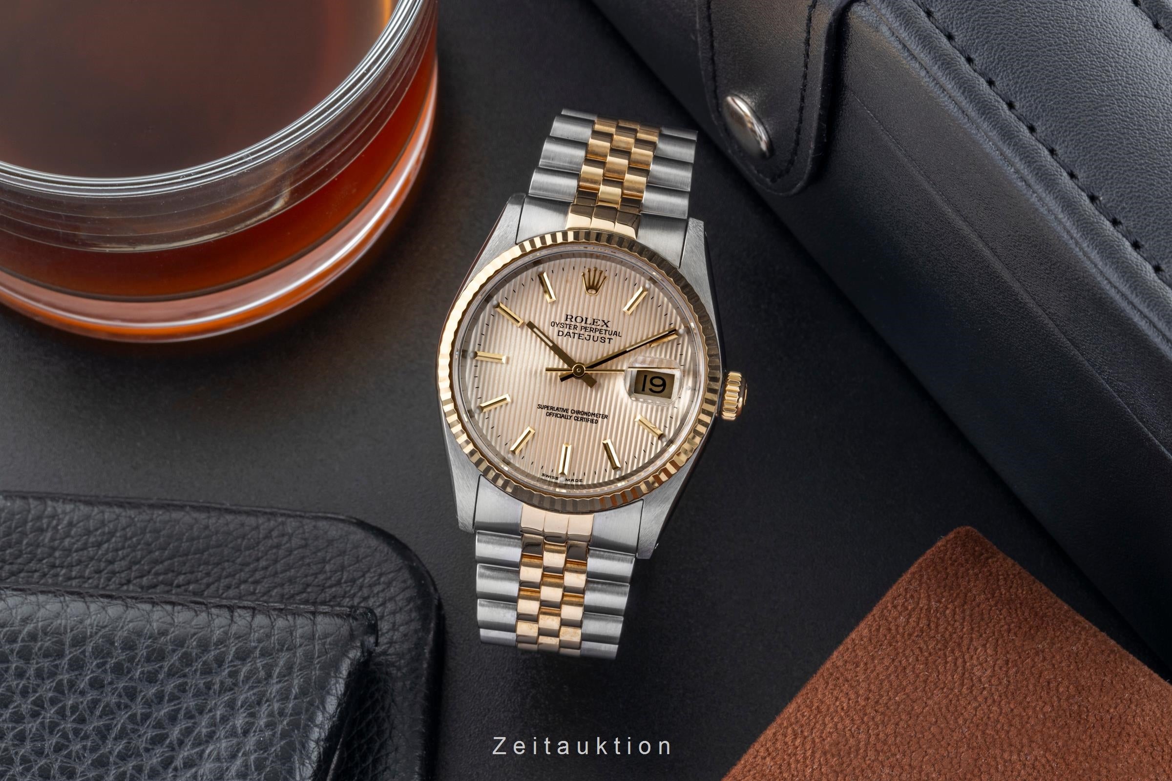 Rolex Datejust 36 Stahl / Gold Tapestry Dial Automatik Ref. 16233 B&P LC 100 [2602842]