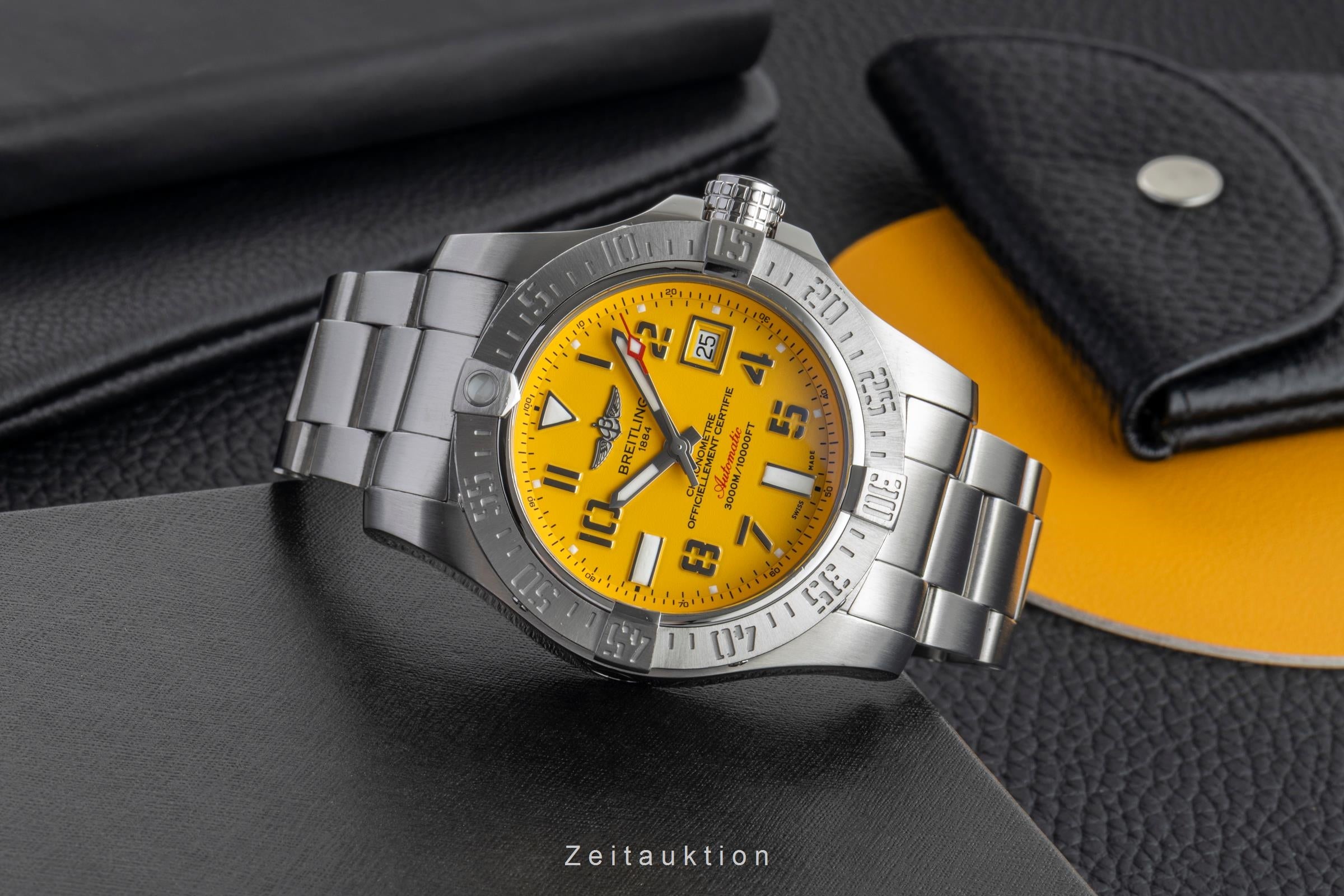 Breitling Avenger II Seawolf steel automatic men's watch A17331  [2602864]