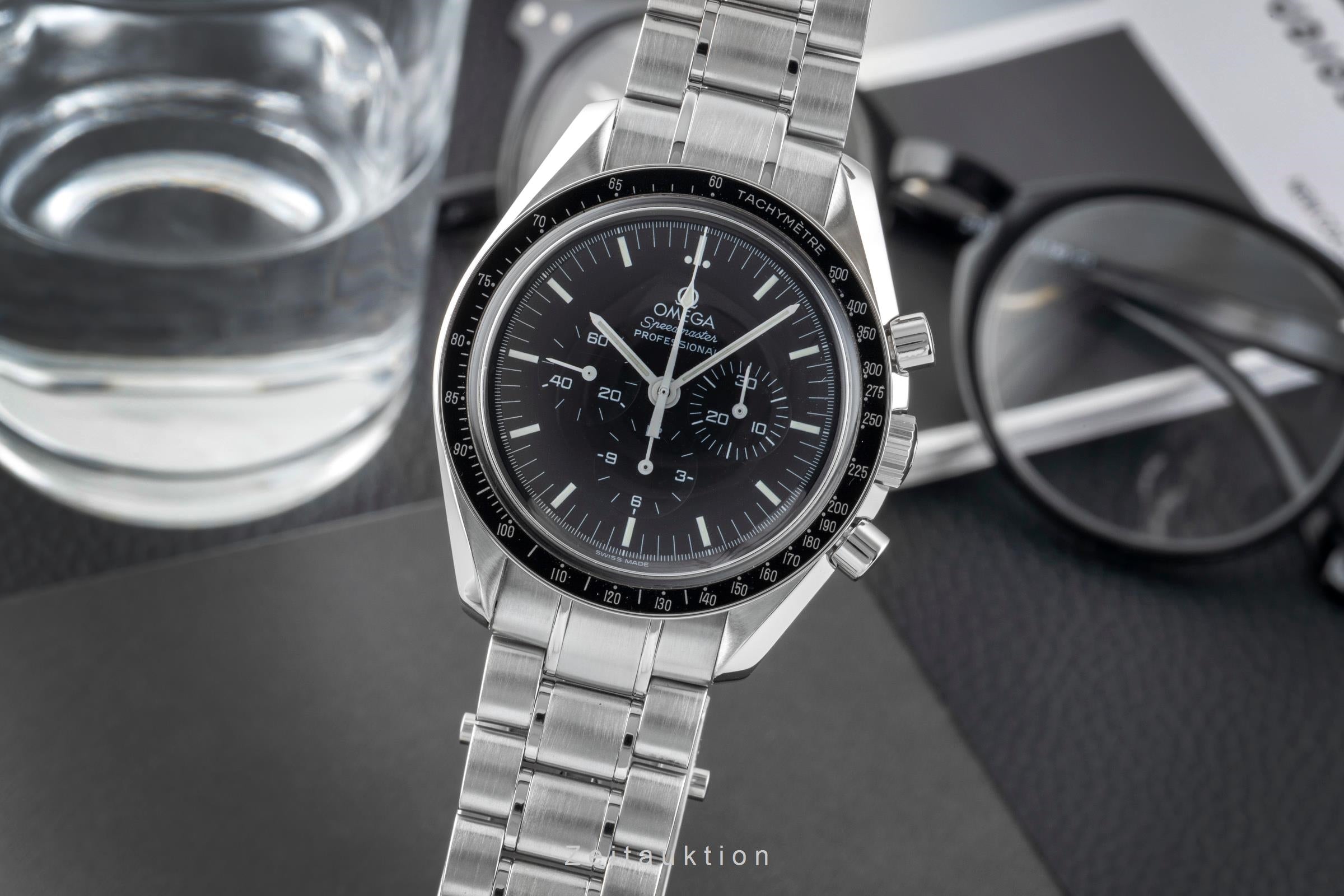 Omega Speedmaster Moonwatch chronograph steel manual winding men's watch 3574.51.00 Limited  [2602890]