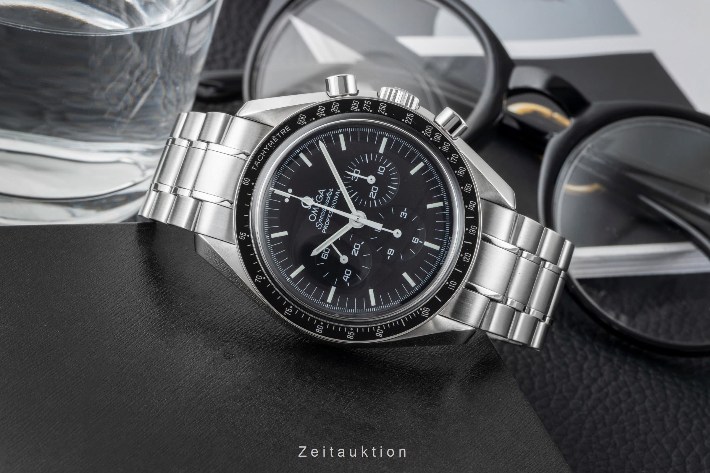 Omega Speedmaster Moonwatch chronograph steel manual winding men's watch 3574.51.00 Limited  [2602890]