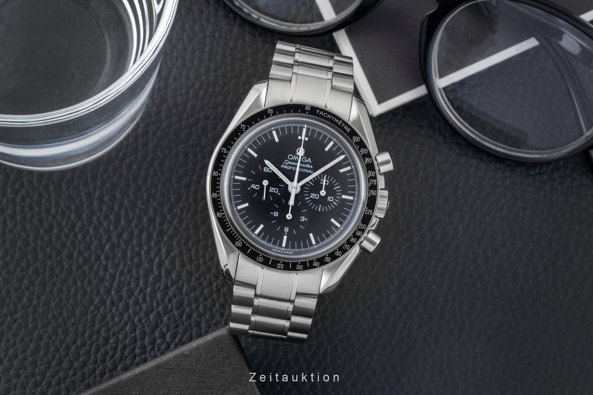 Omega Speedmaster Moonwatch chronograph steel manual winding men's watch 3574.51.00 Limited  [2602890]
