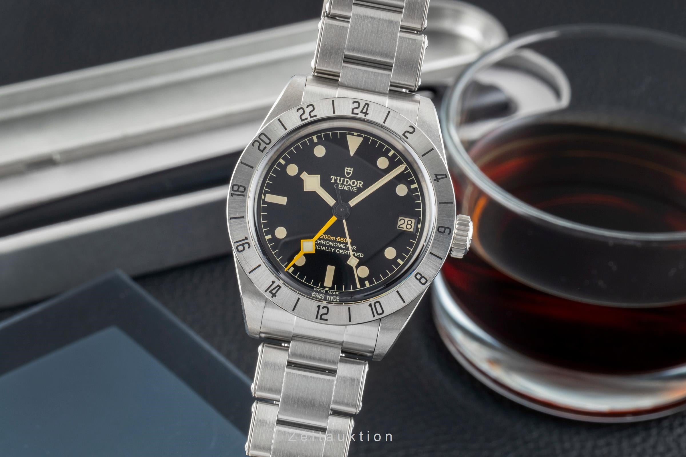 Tudor Black Bay Pro Edelstahl Automatik Herrenuhr Ref. M79470-0001 B&P 2022 [2602906]