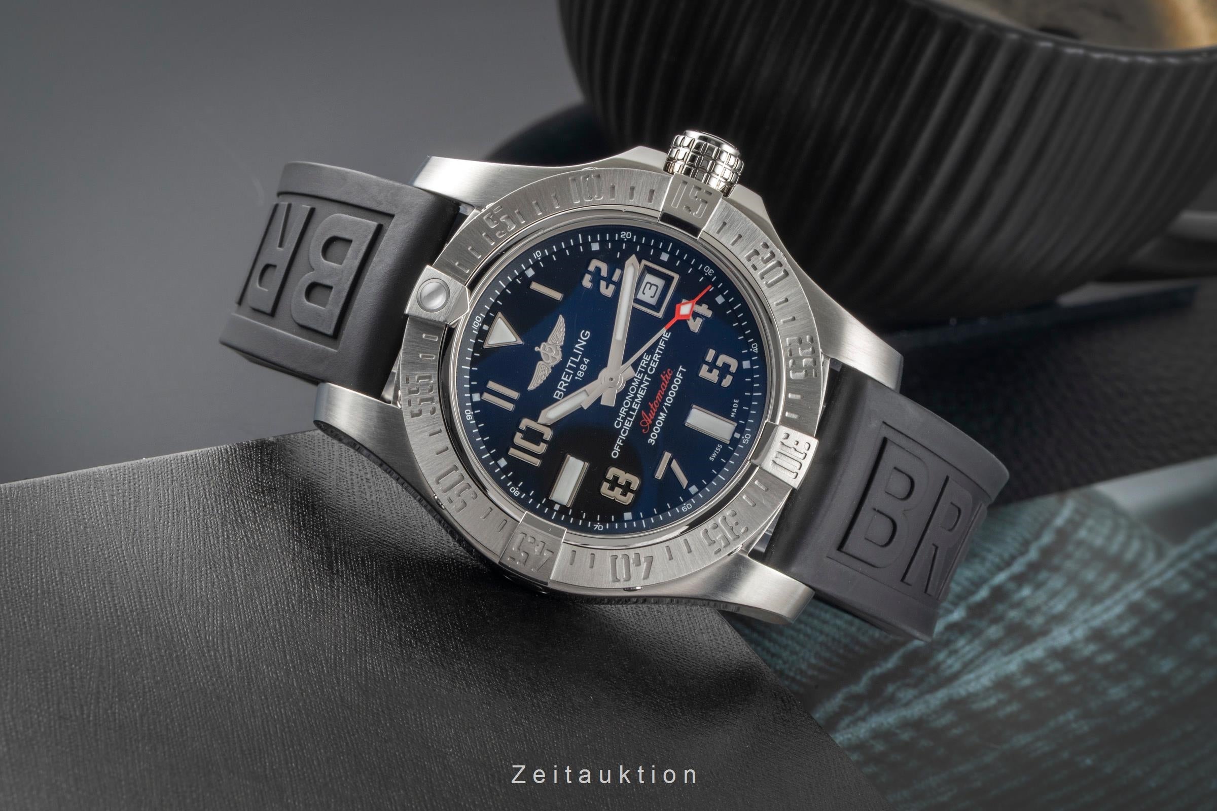 Breitling Super Avenger II acier automatique montre pour hommes A17331  [2602971]