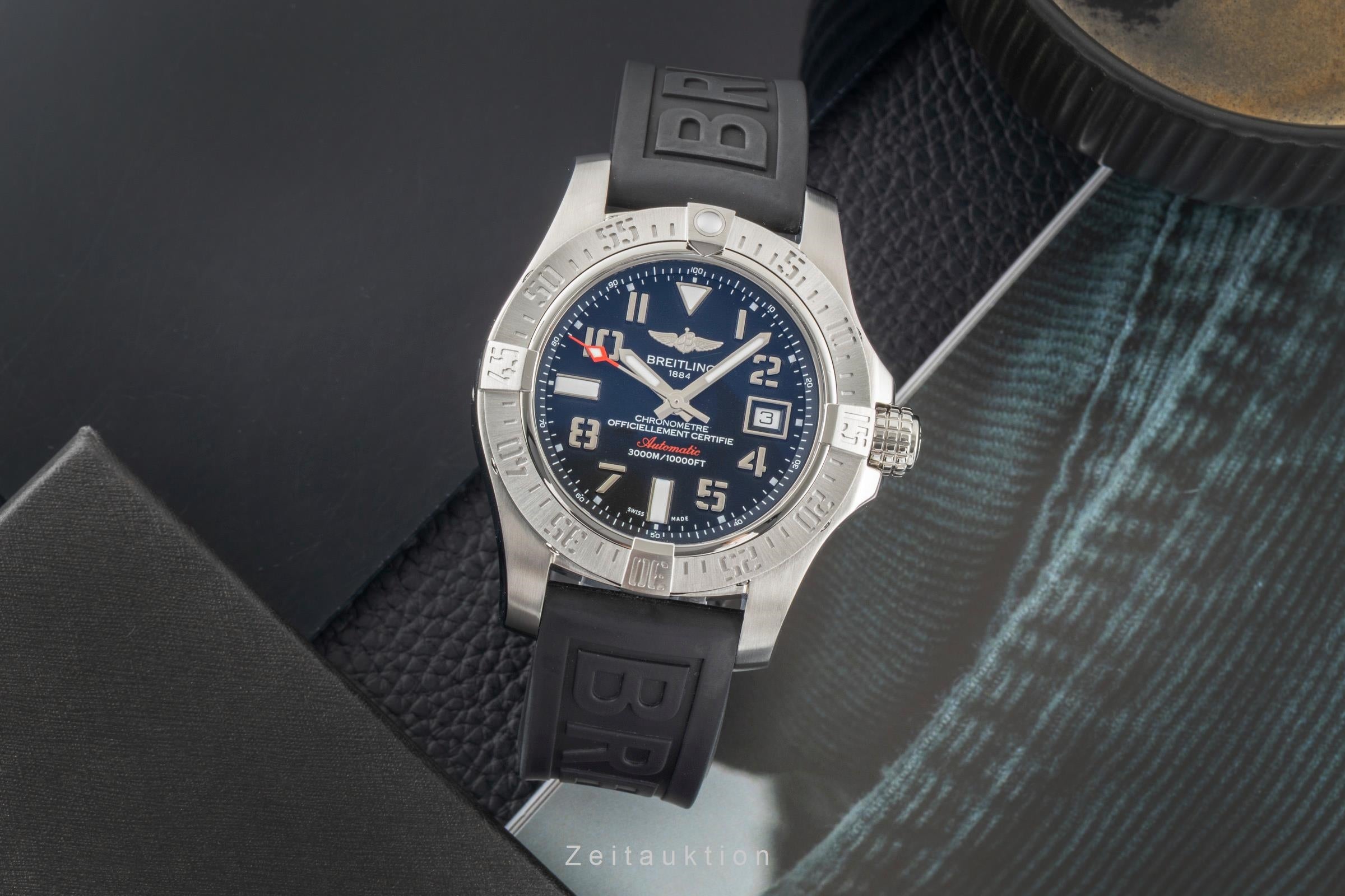 Breitling Super Avenger II acier automatique montre pour hommes A17331  [2602971]