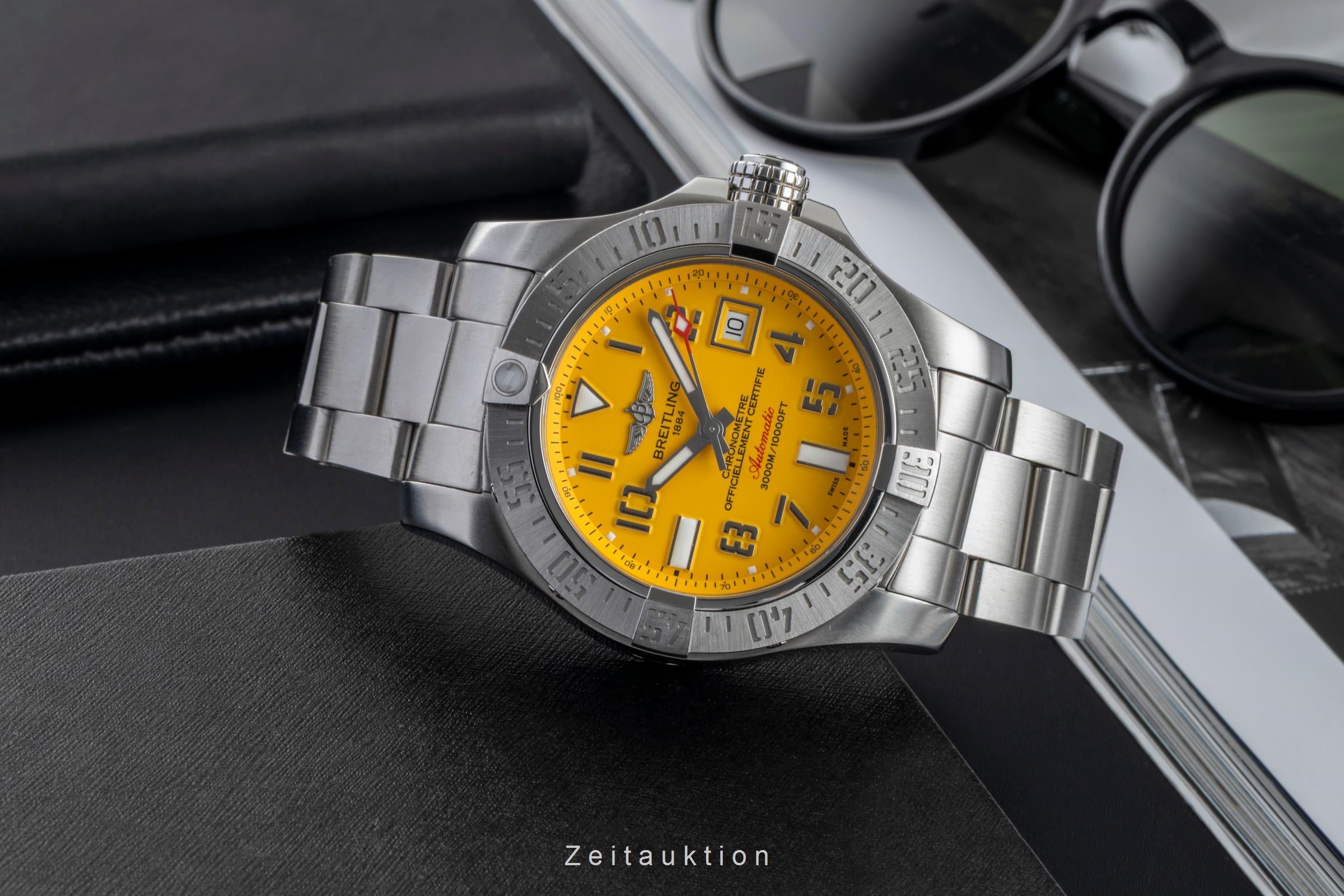 Breitling Avenger II Seawolf Stahl Automatik Herren Ref. A1733110 B&P 2018 [2602975]