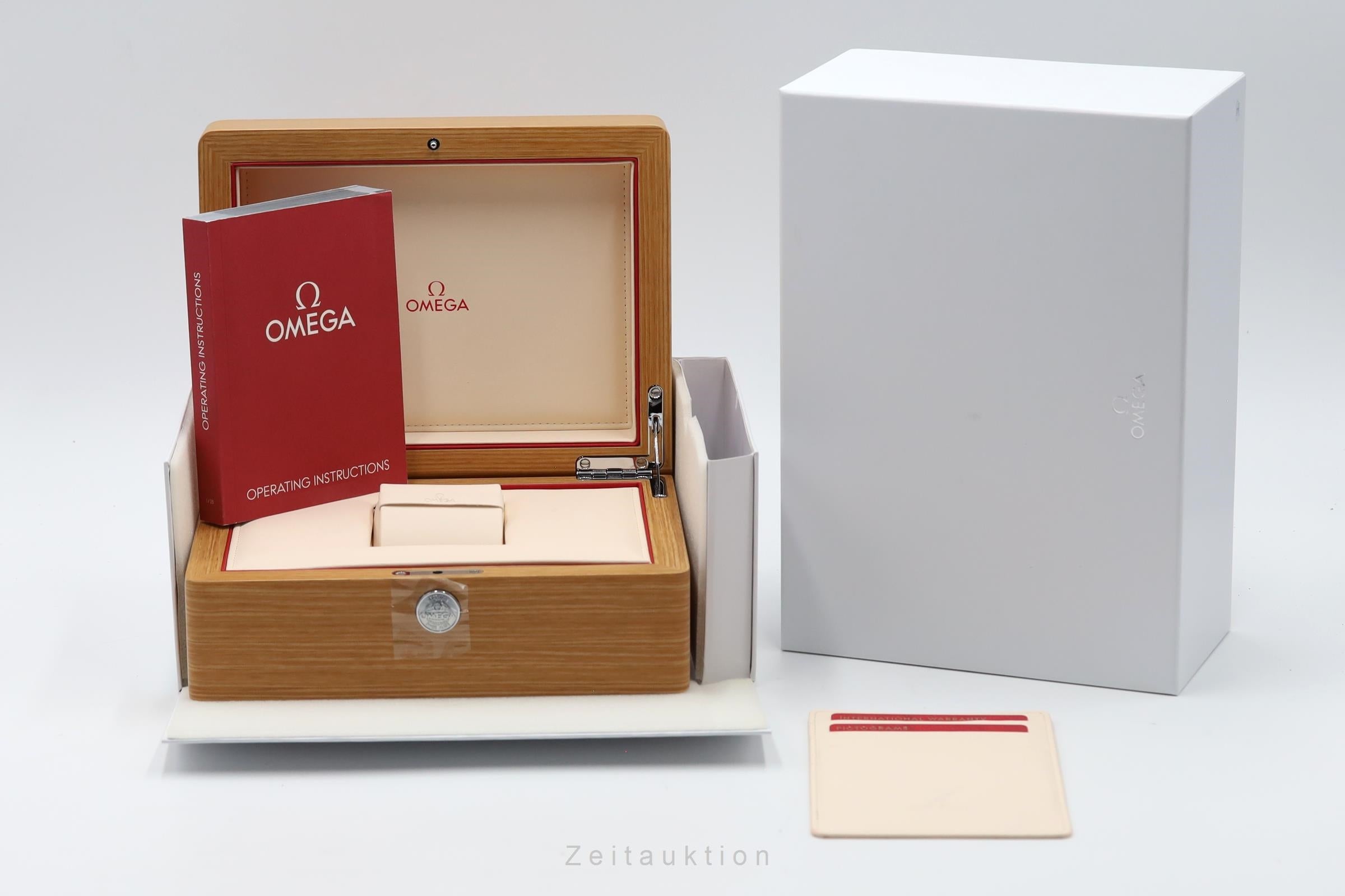 Omega Speedmaster 38 Chronograph Automatik Ref. 324.30.38.50.01.001 B&P 2022 [2602978]