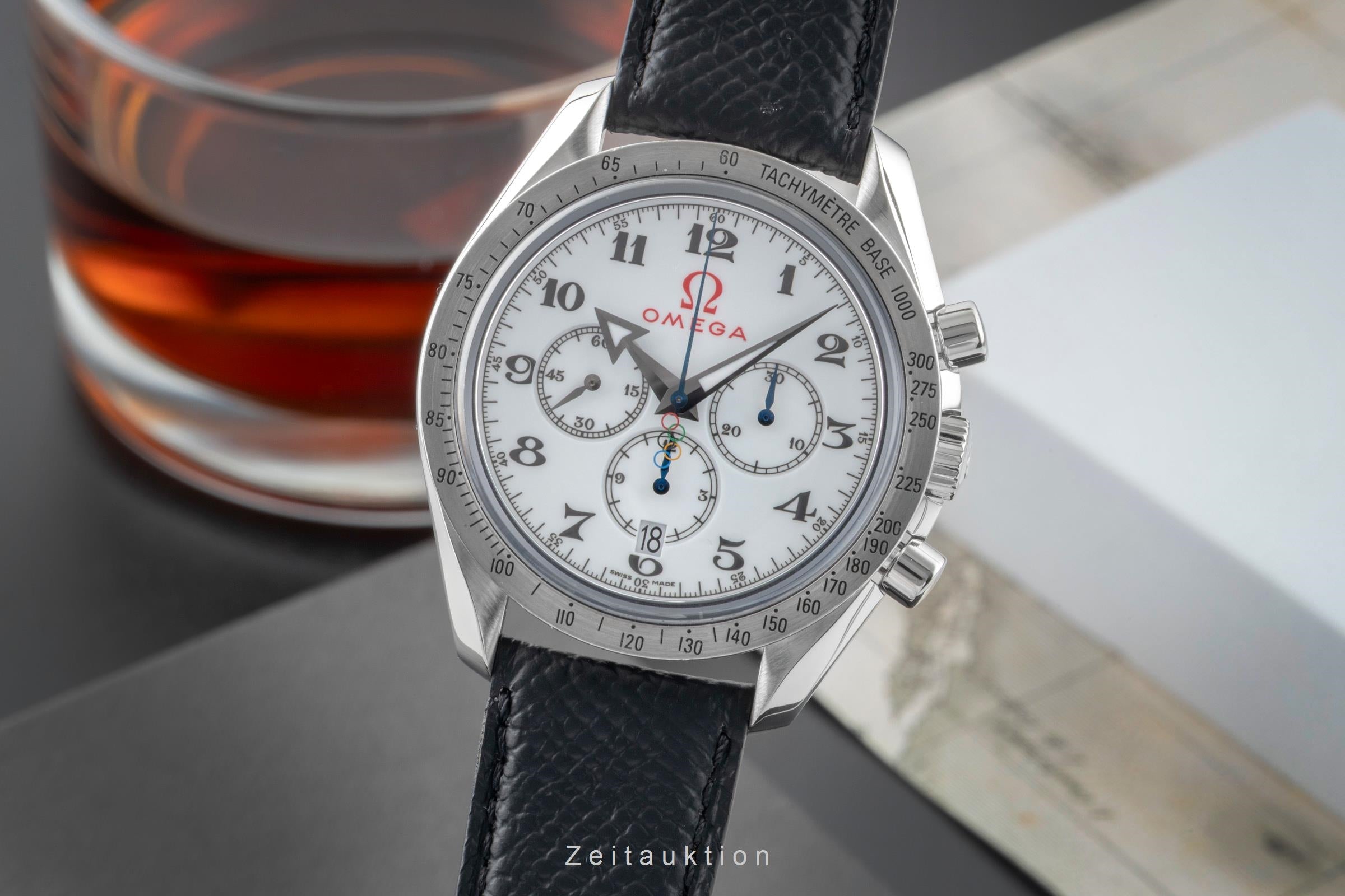 Omega Speedmaster chronographe acier automatique montre pour hommes 321.10.42.50.04.001  [2602994]
