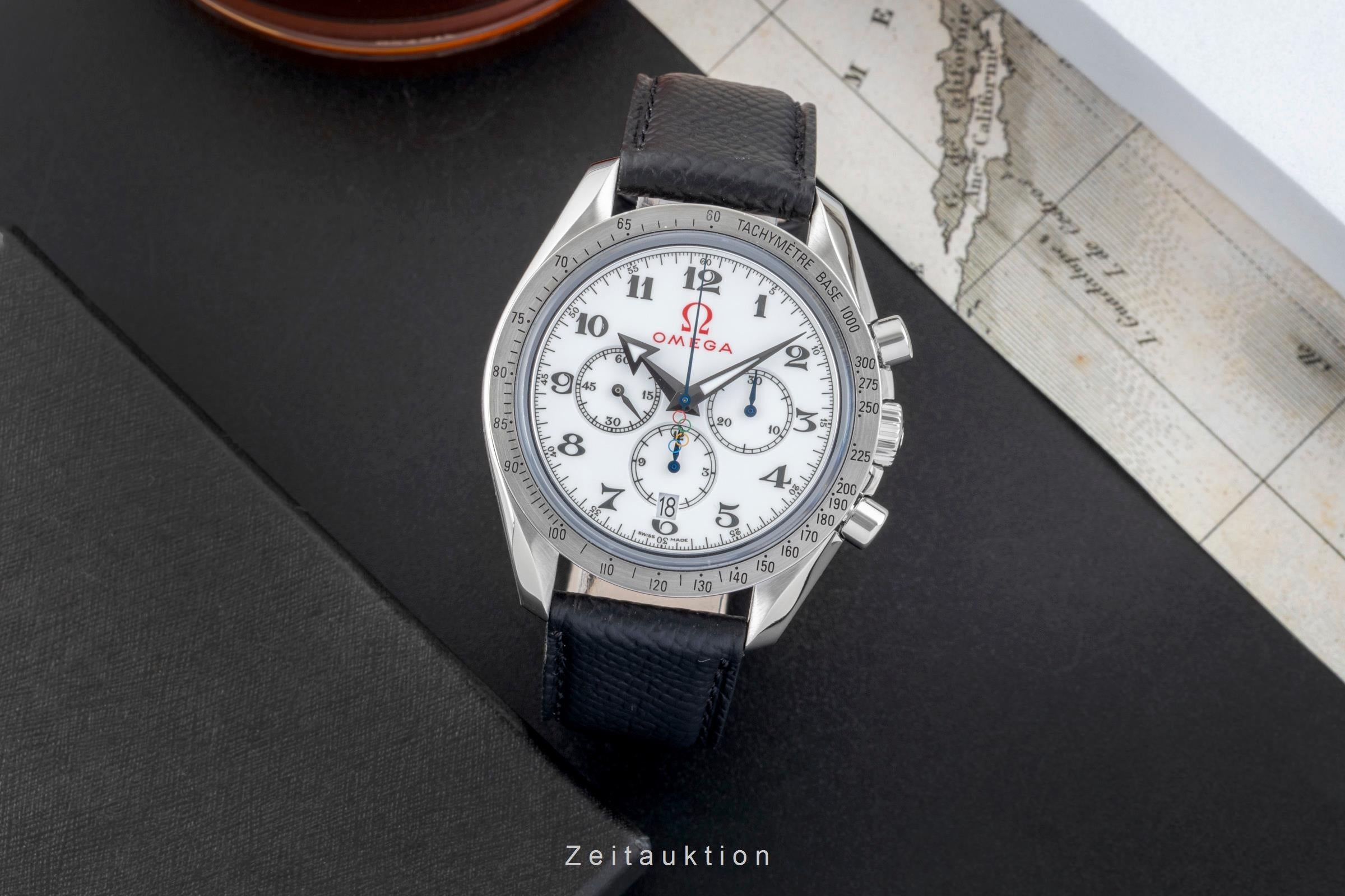 Omega Speedmaster chronographe acier automatique montre pour hommes 321.10.42.50.04.001  [2602994]