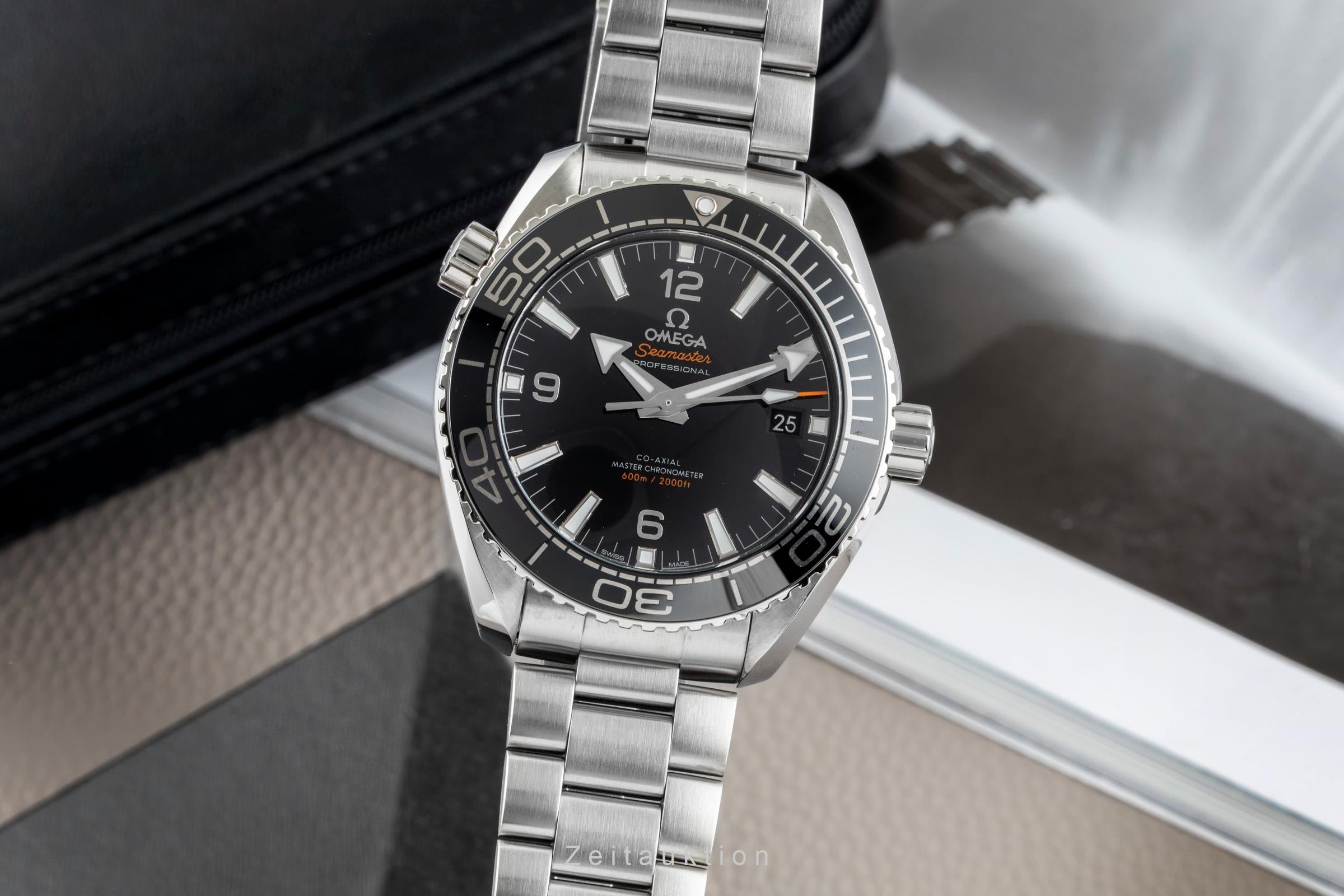 Omega Seamaster Planet Ocean Edelstahl Automatik 215.30.44.21.01.001 B&P 2017 [2603013]