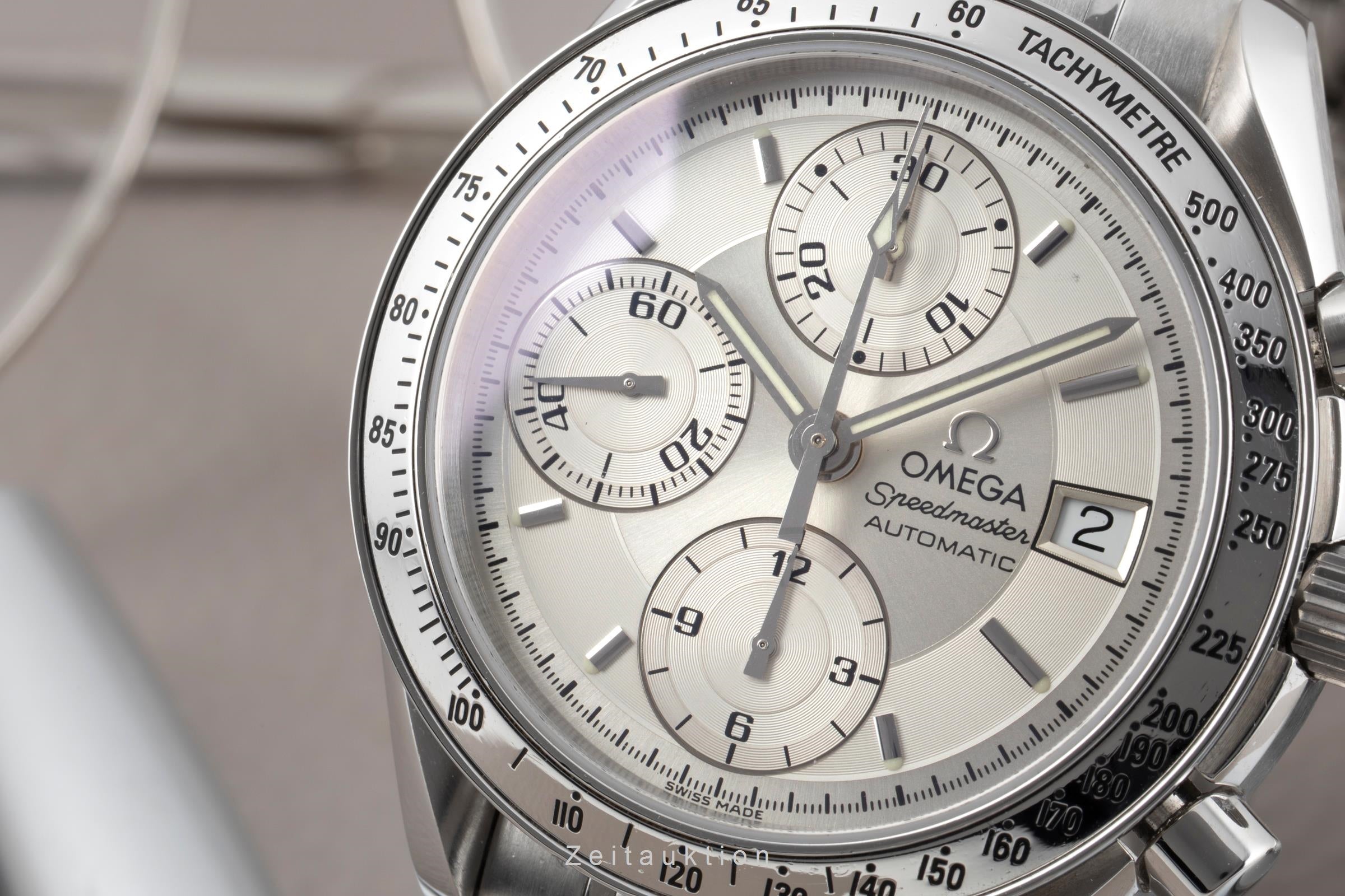 Omega Speedmaster Date chronographe acier automatique montre pour hommes 3513.30.00 LP: 6100EUR  [2603014]