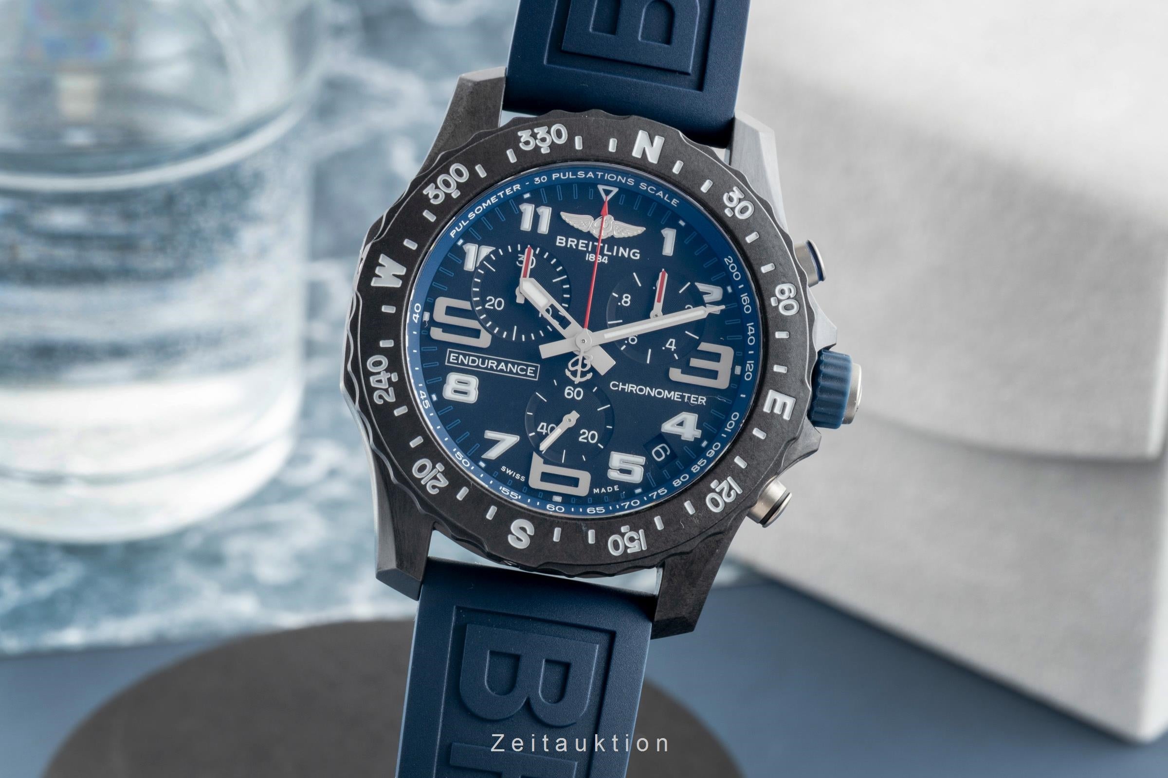 Breitling Endurance Pro chronograph breitlight quartz Kal. B82 Ref