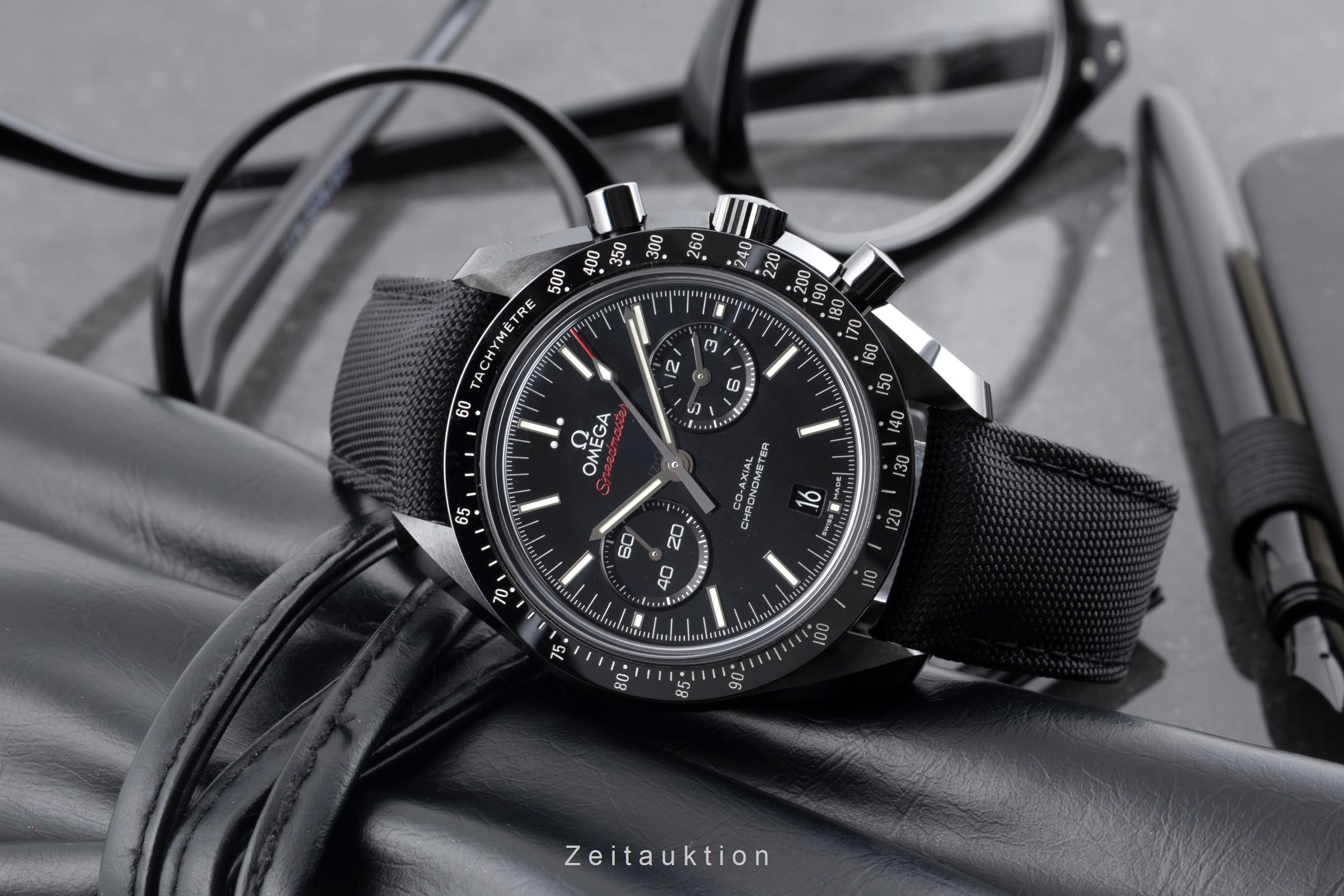 Omega Speedmaster Moonwatch chronographe céramique automatique montre pour hommes 311.92.44.51.01.007 LP: 13900EUR  [2603049]