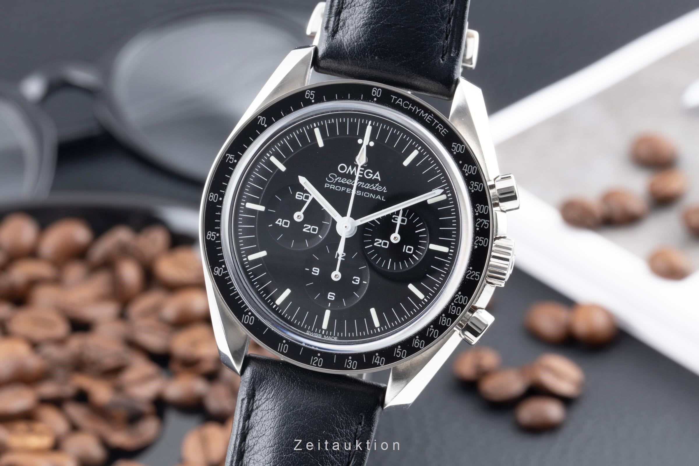 Omega Speedmaster Moonwatch Handaufzug Ref. 310.32.42.50.01.002 B&P NP: 8300,- € [2603062]