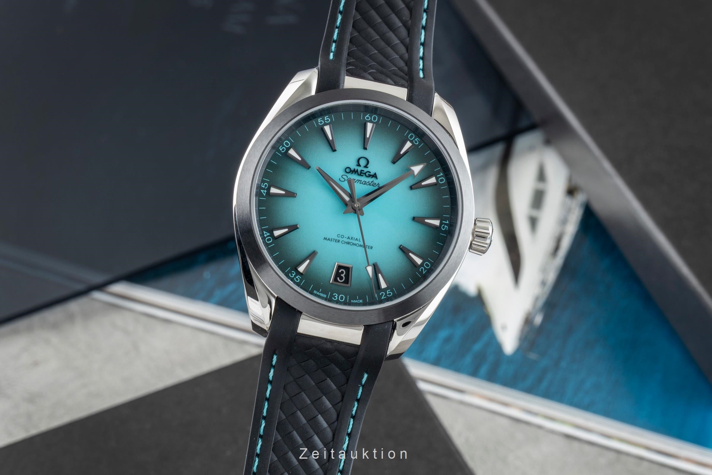 Omega Seamaster ceramic / steel automatic men's watch 220.32.41.21.03.001 LP: 7600EUR  [2603082]
