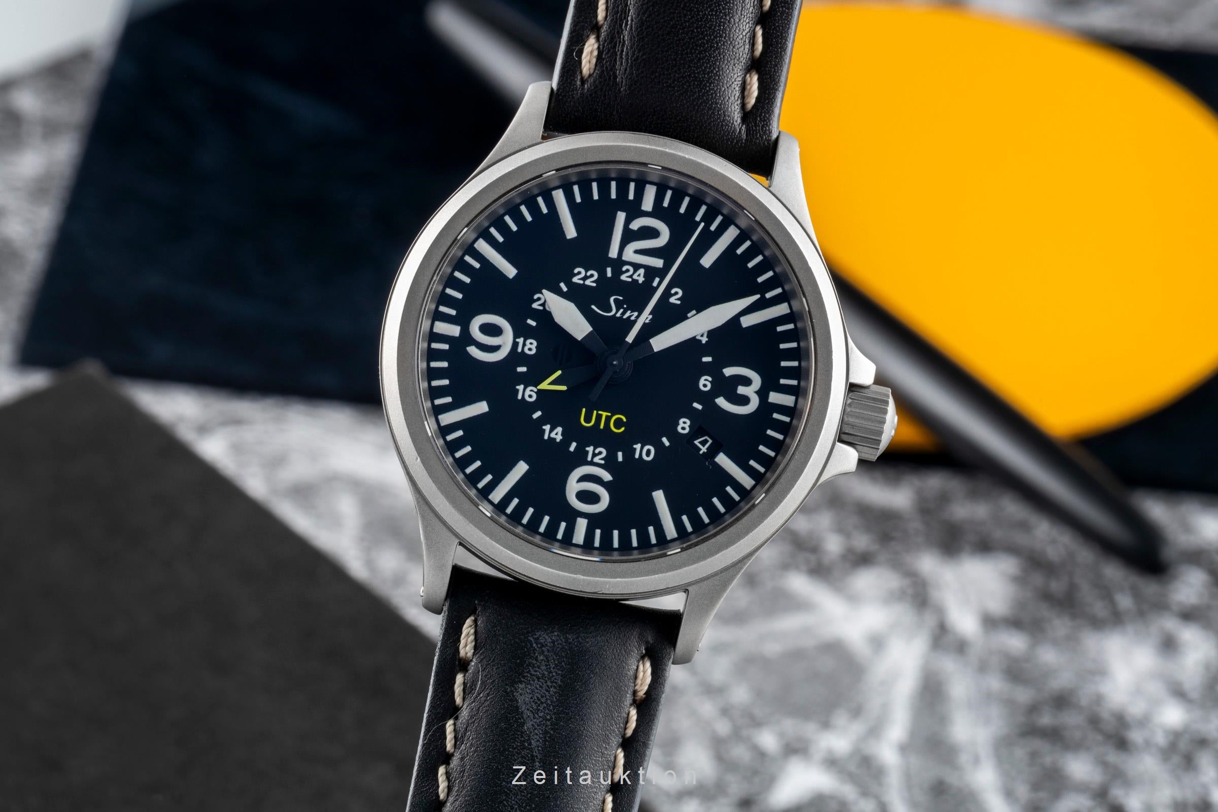 Sinn 856 UTC steel automatic men's watch 856.010 LP: 2110EUR  [2603116]