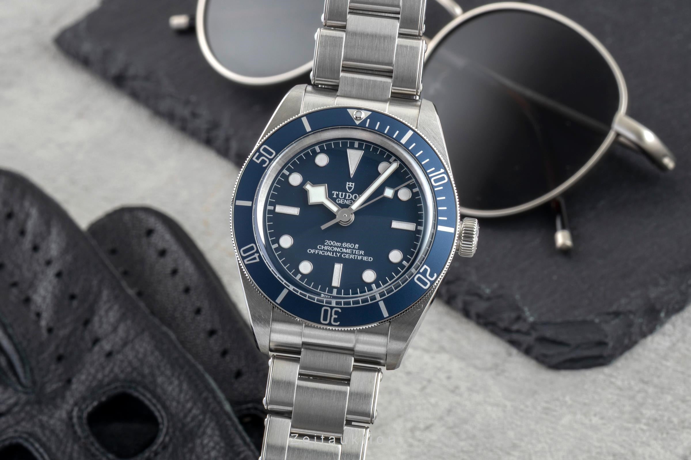 Tudor Black Bay steel automatic men's watch 79030B  [2603122]