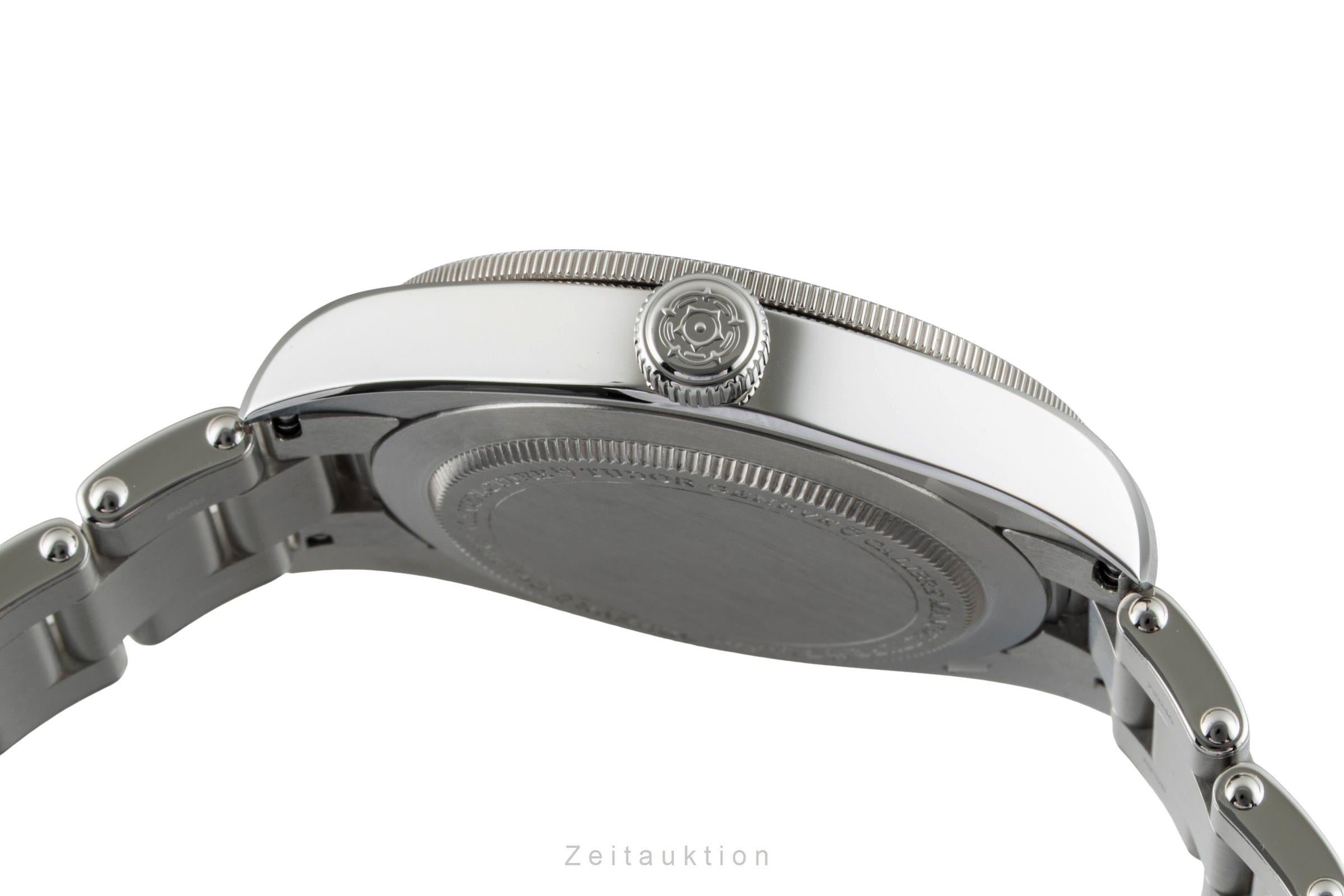 Tudor Black Bay steel automatic men's watch 79030B  [2603122]