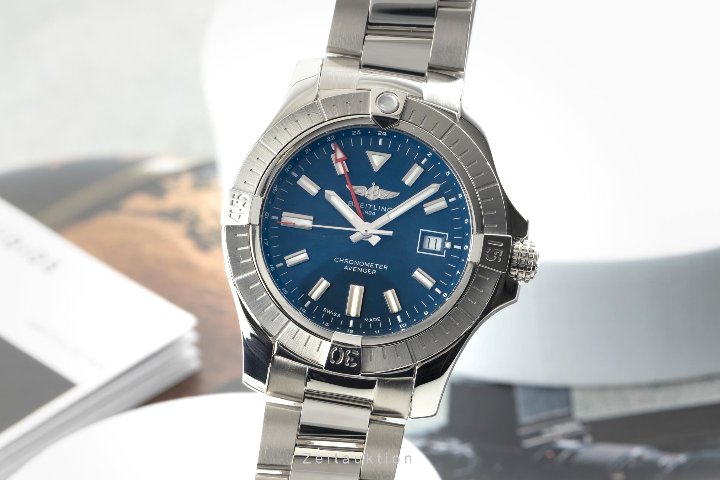 Breitling Avenger steel automatic men's watch A32395101C1A1  [2603139]
