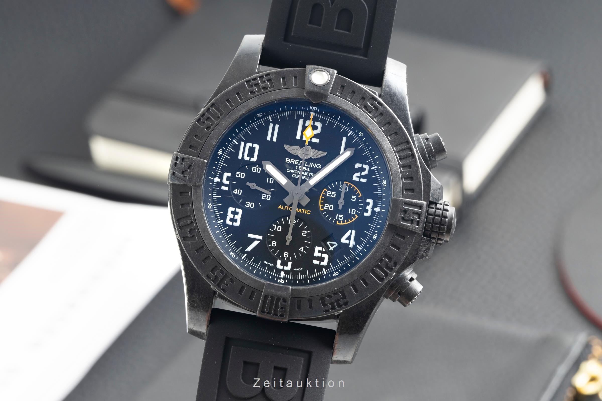 Breitling Avenger cronografo breitlight automatismo orologio da uomo XB0180  [2603150]