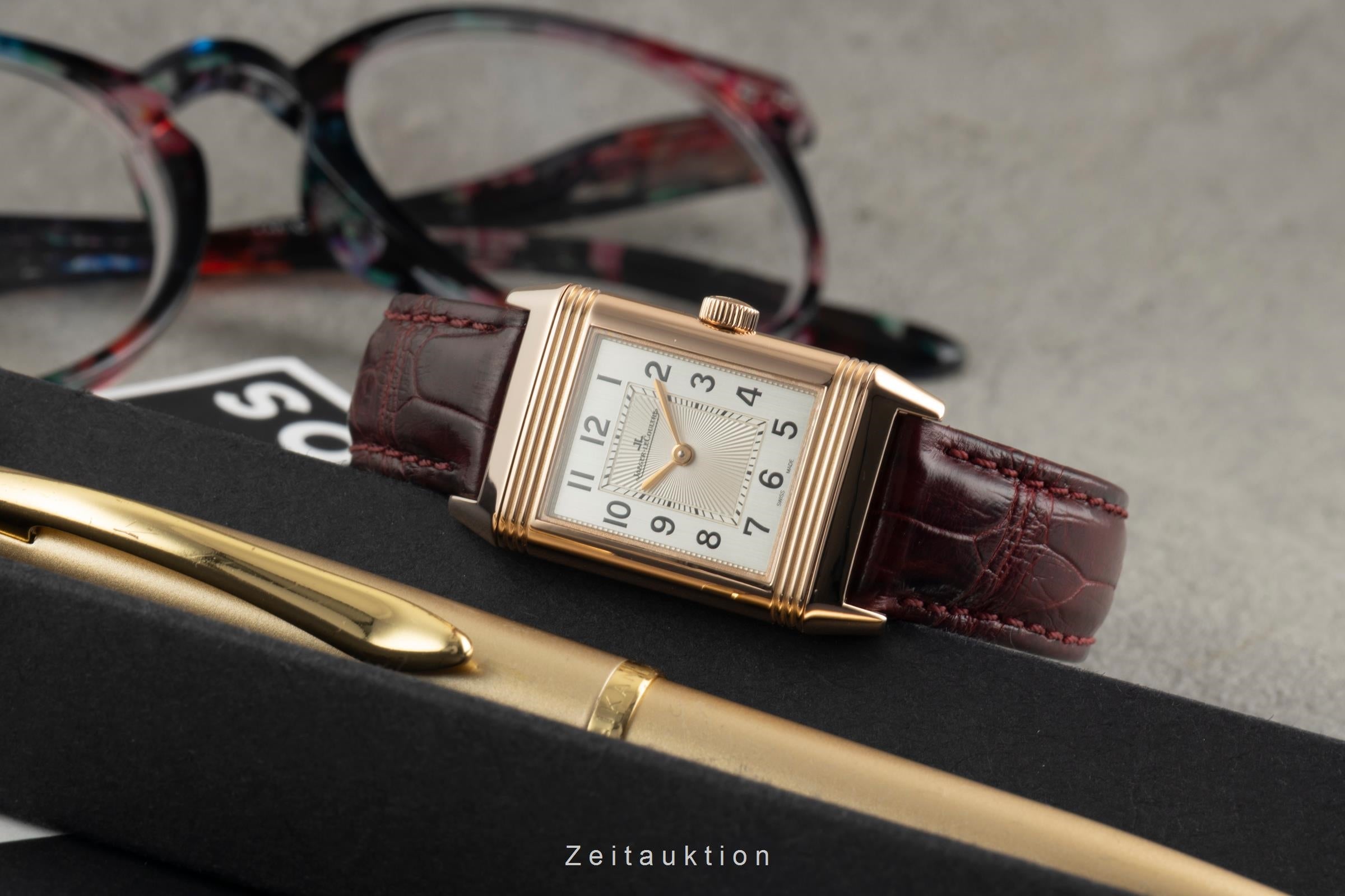 Jaeger LeCoultre Reverso or 18 ct à remontage manuel montre pour femmes Q2602540 LP: 17400EUR  [2603184]