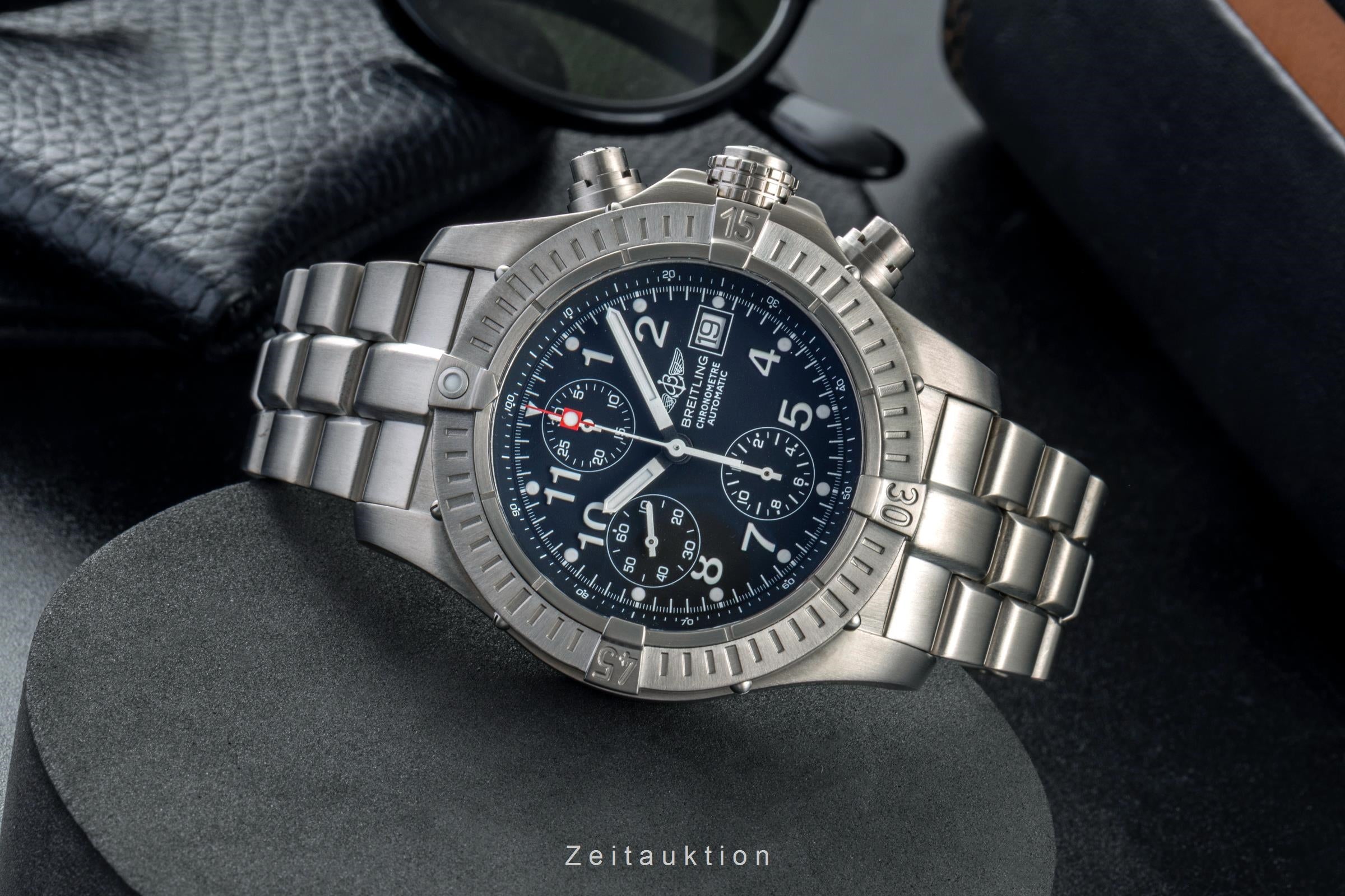 Breitling Avenger cronografo titanio automatismo orologio da uomo E13360  [2603222]