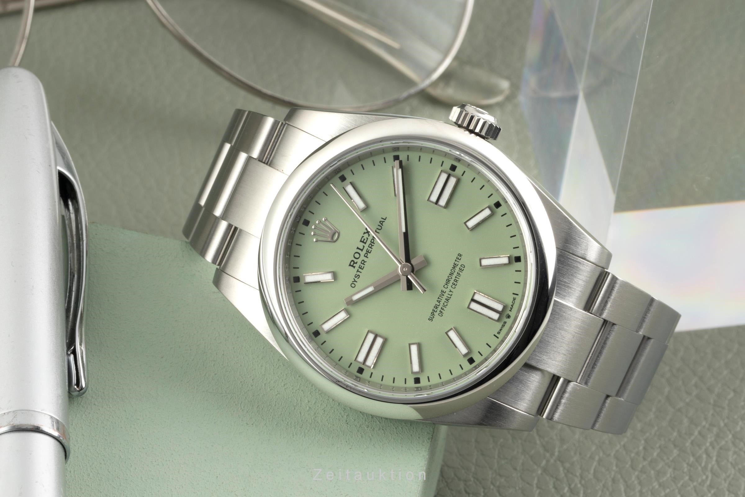 Rolex Oyster Perpetual steel automatic Kal. 3230 Ref. 134300 | 2603238