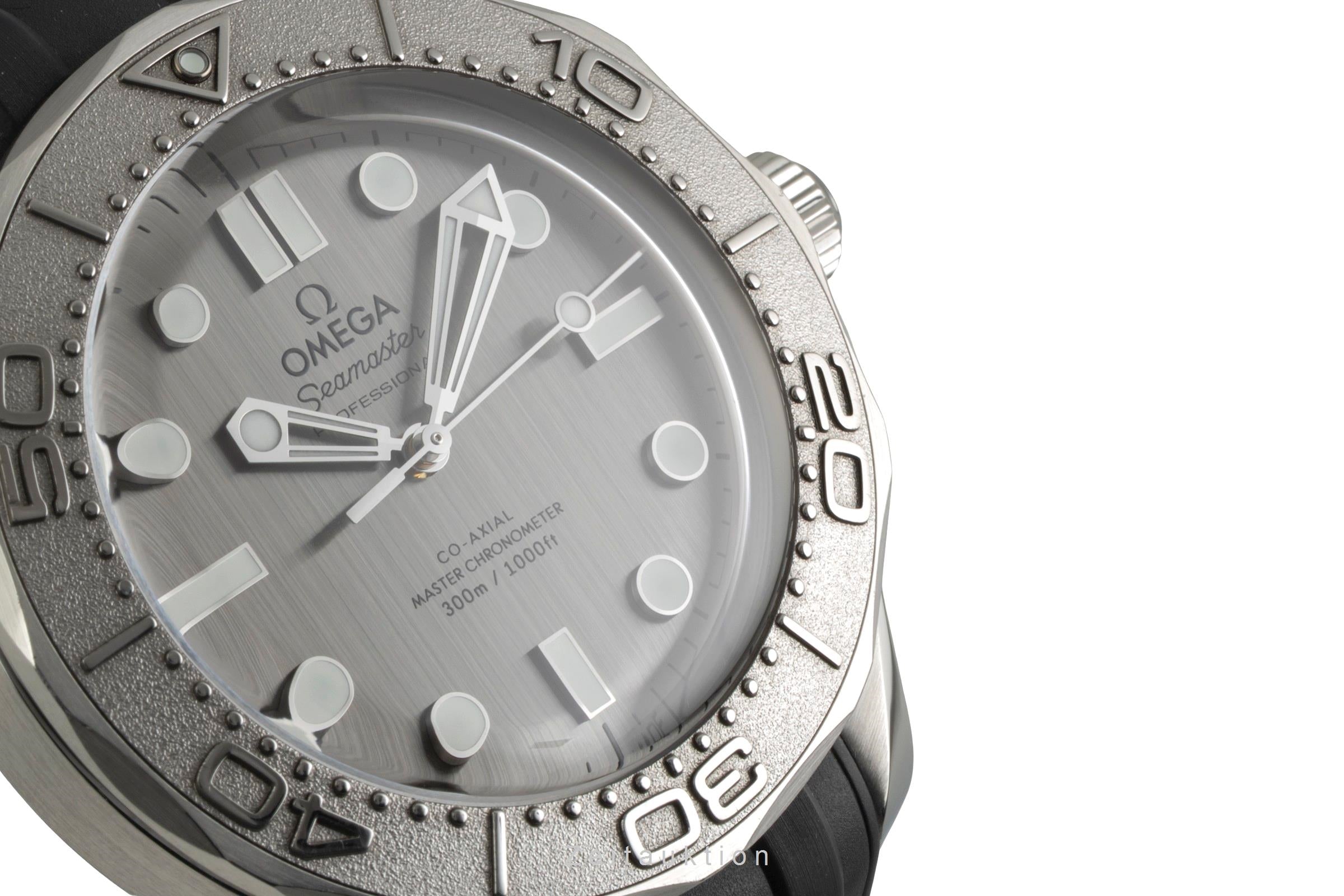Omega Seamaster steel automatic men's watch 210.32.42.20.06.002 LP: 6700EUR  [2603266]