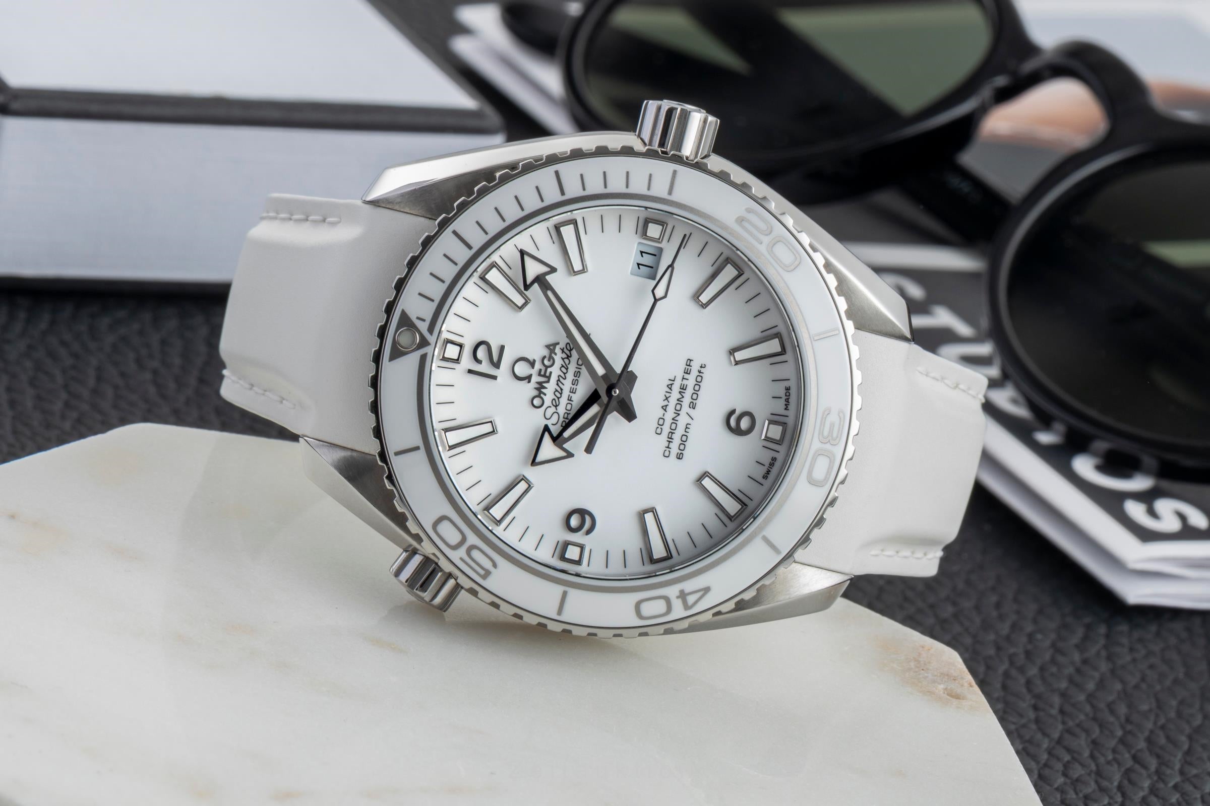 Omega Seamaster Stahl Automatik Herrenuhr Ref. 232.32.42.21.04.001 B&P 2015 [2603303]