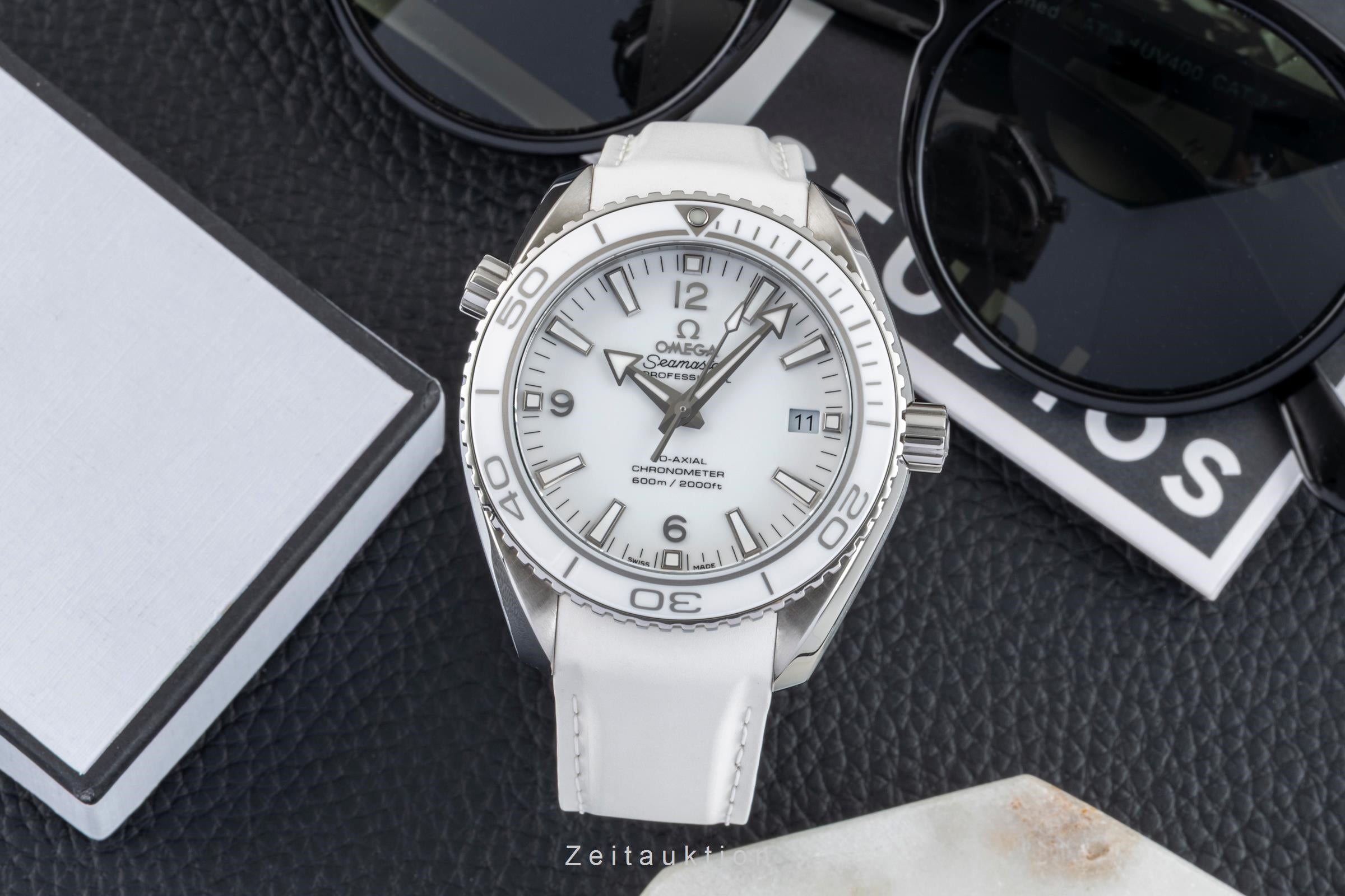 Omega Seamaster Stahl Automatik Herrenuhr Ref. 232.32.42.21.04.001 B&P 2015 [2603303]